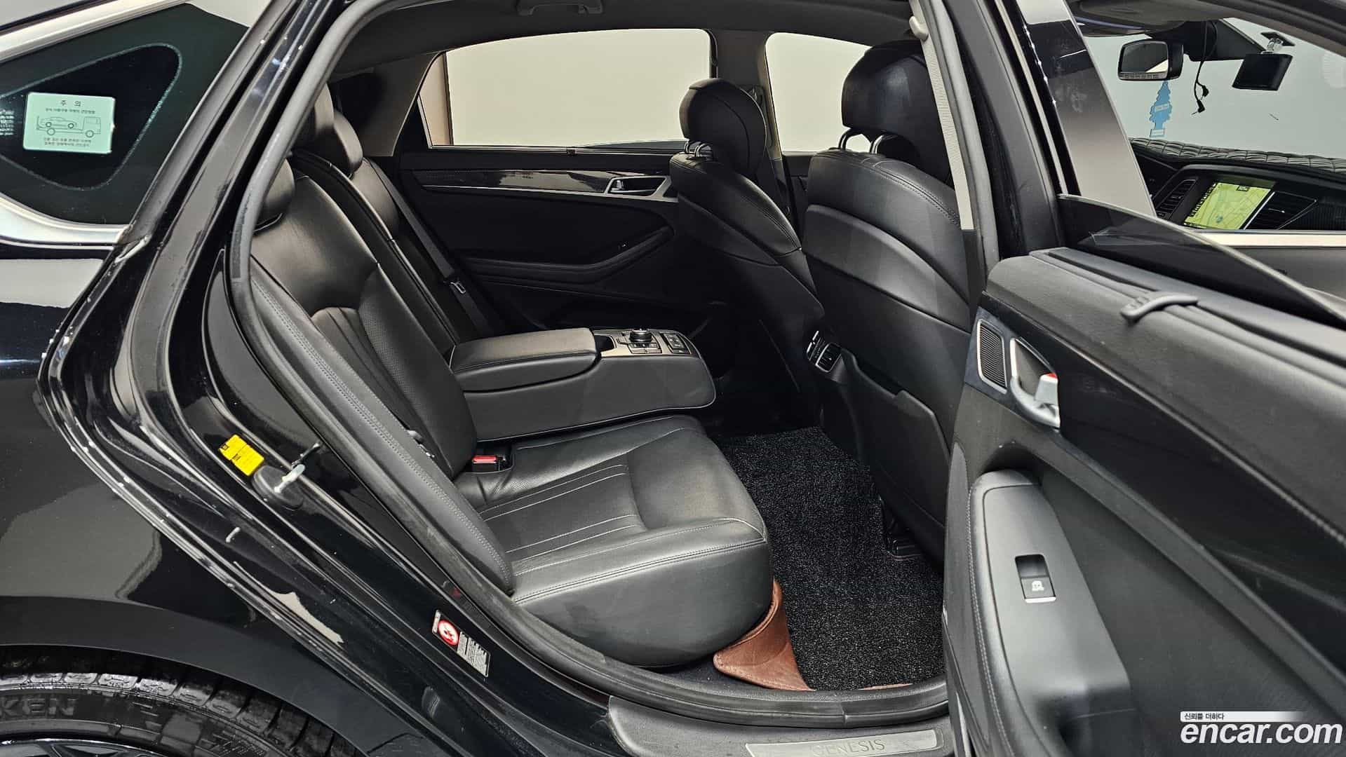 Genesis Hyundai 2015.10-OPTION-016