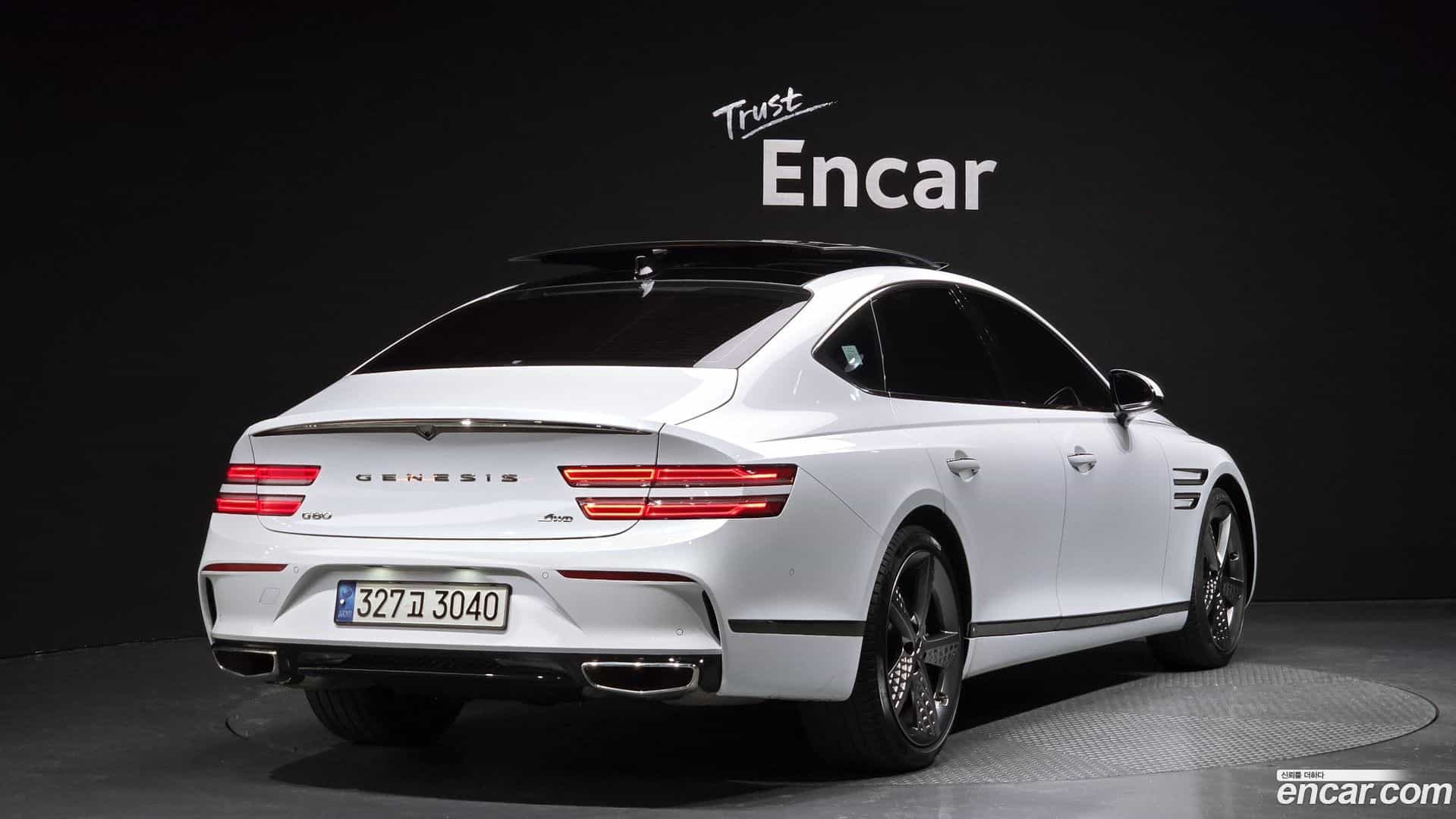 G80 Genesis 2022.2-OUTER-002