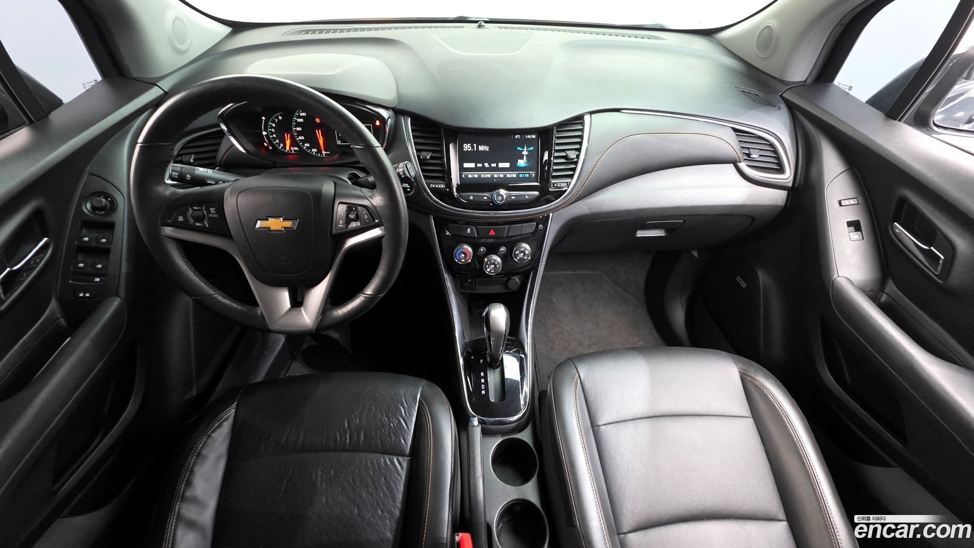 Main__Slider__Photo:Trax ChevroletGMDaewoo 2017.1-6