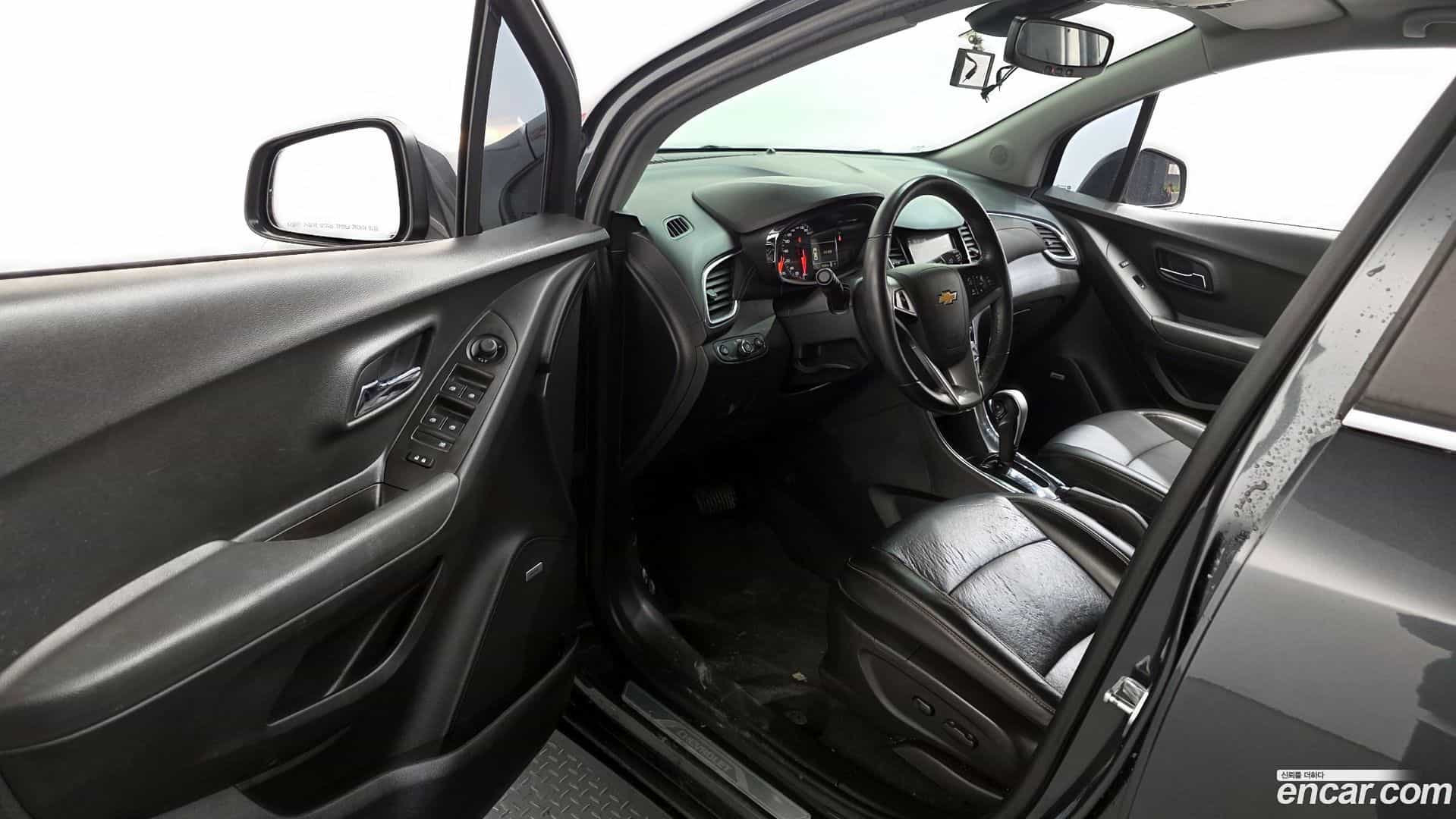 Trax ChevroletGMDaewoo 2017.1-INNER-010