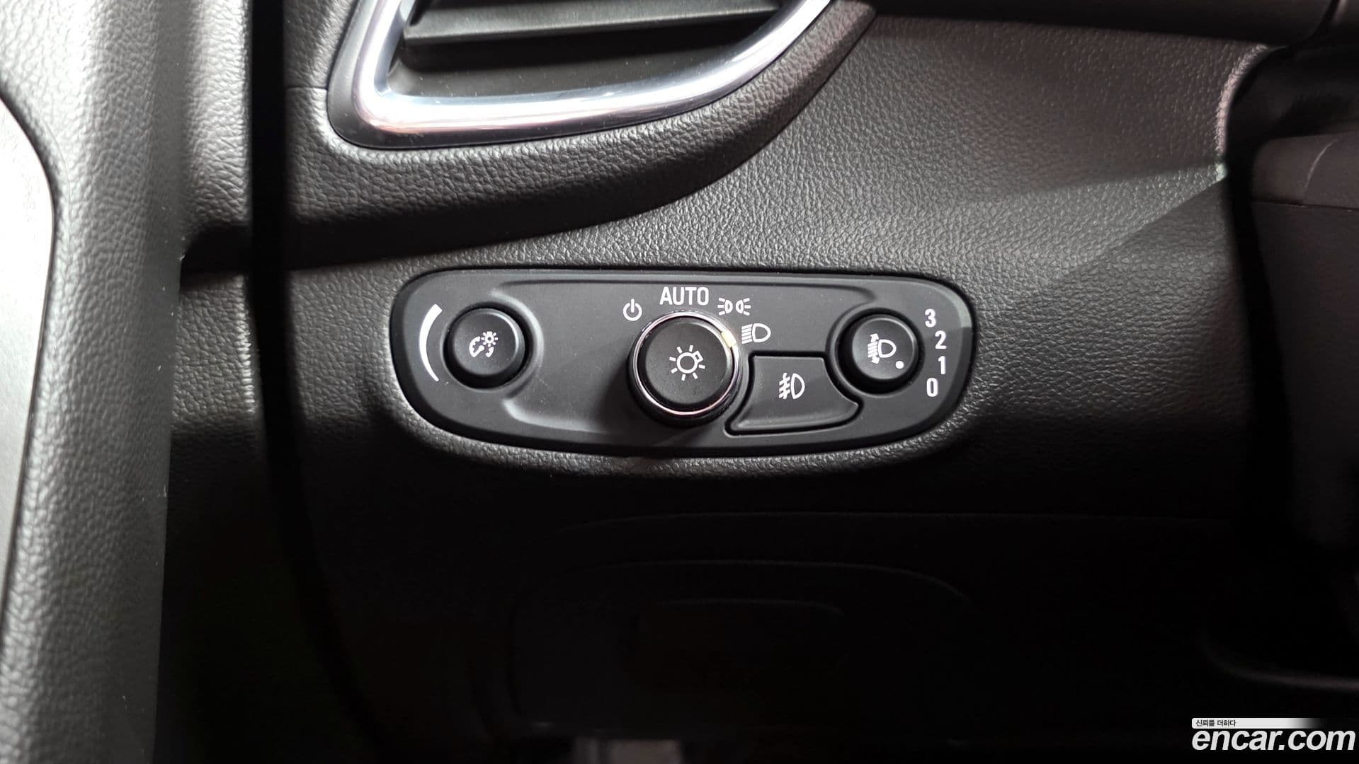 Main__Slider__Photo:Trax ChevroletGMDaewoo 2017.1-12