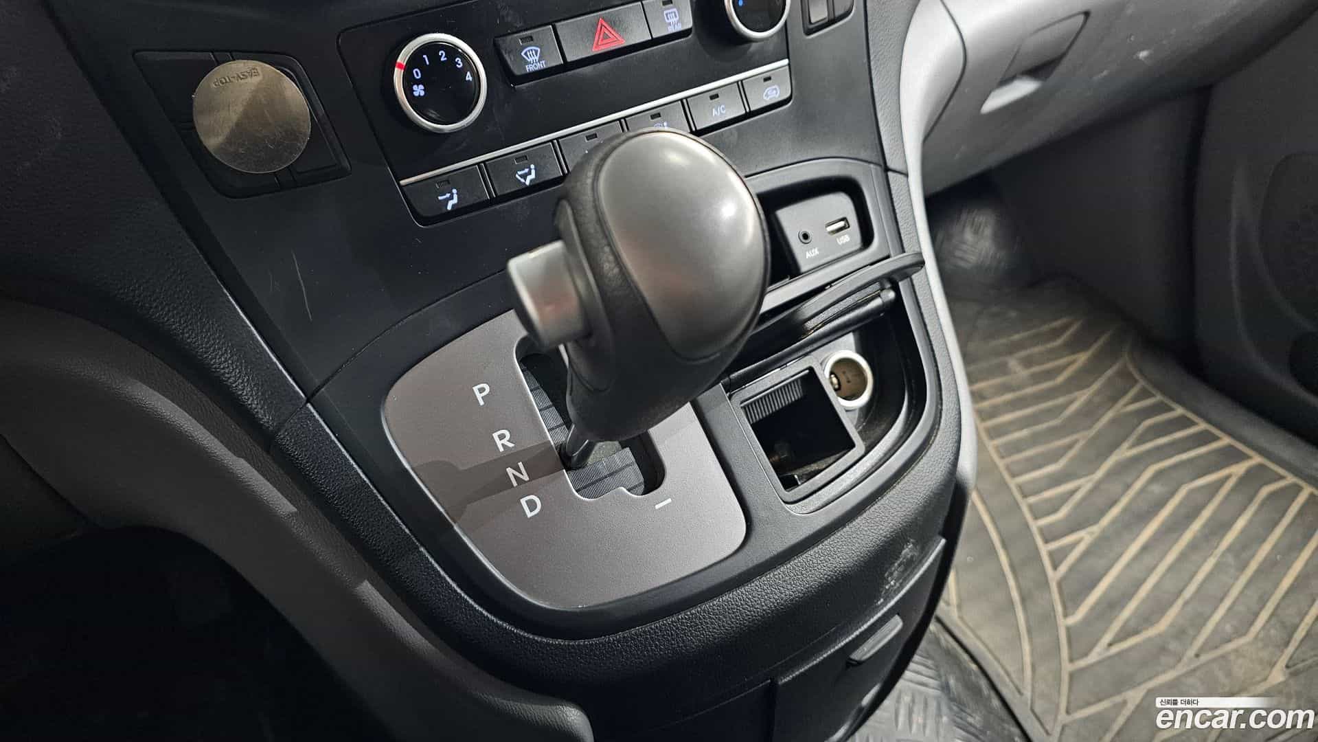 Starex Hyundai 2018.8-INNER-009