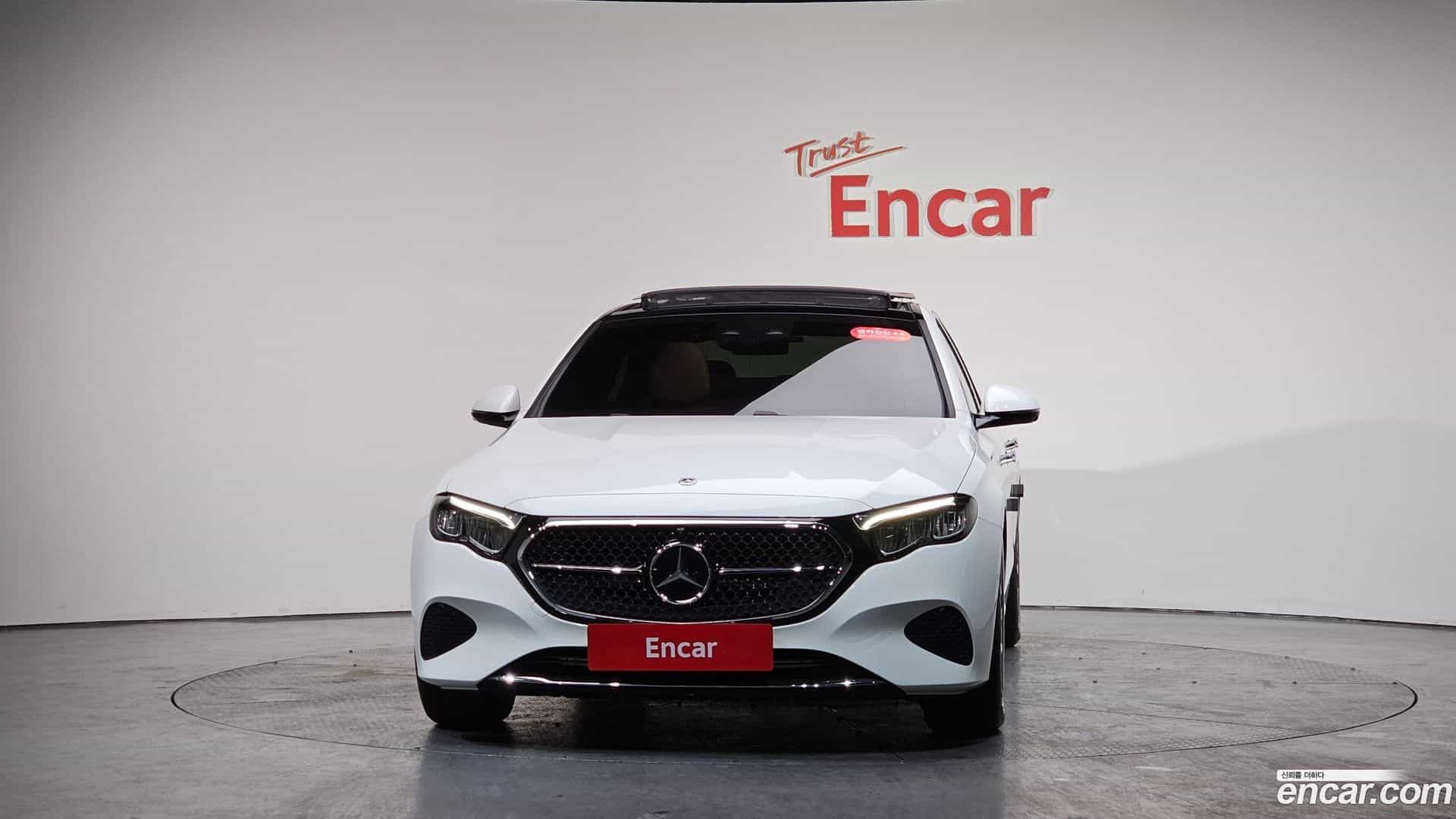 E-Class Mercedes-Benz 2024.11-OUTER-003