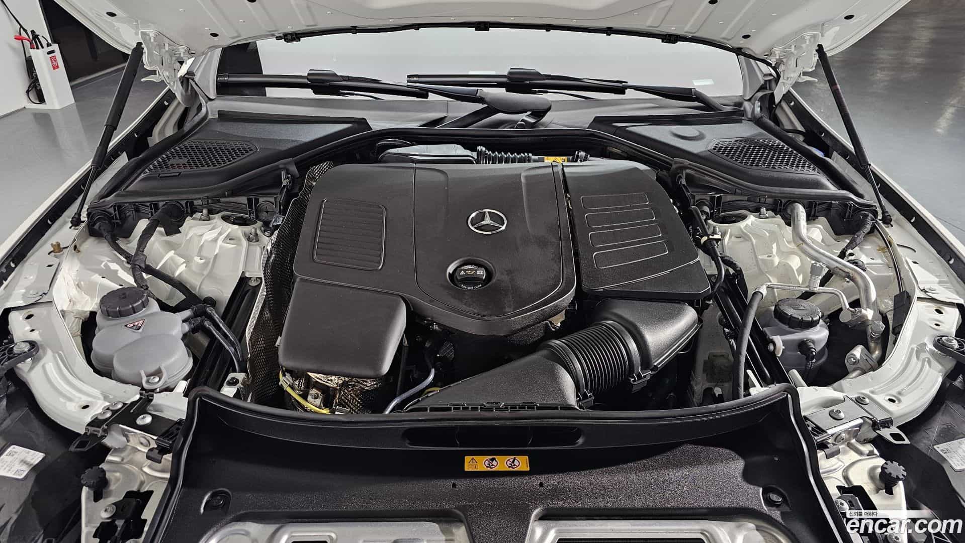 E-Class Mercedes-Benz 2024.11-INNER-006