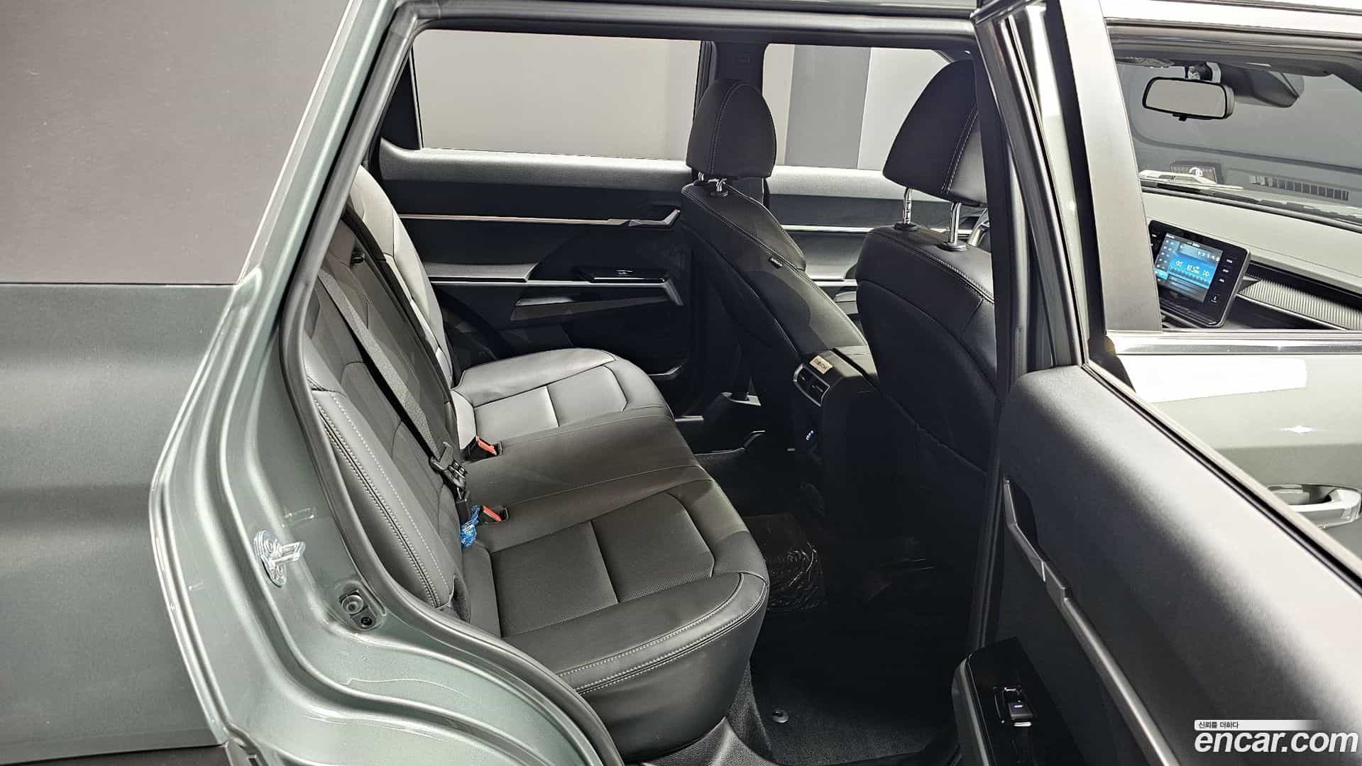 Torres KG_Mobility_Ssangyong 2023.9-OPTION-016