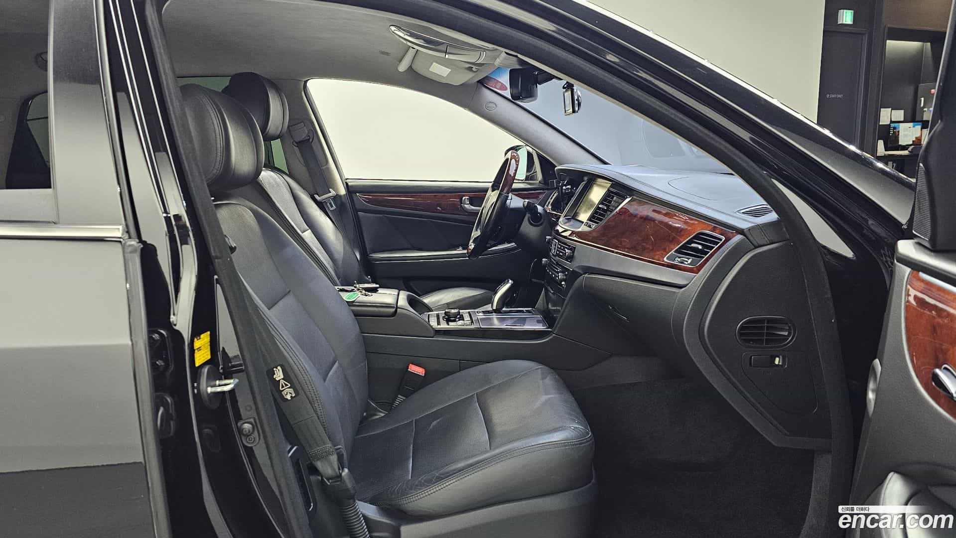 Equus Hyundai 2015.2-INNER-010