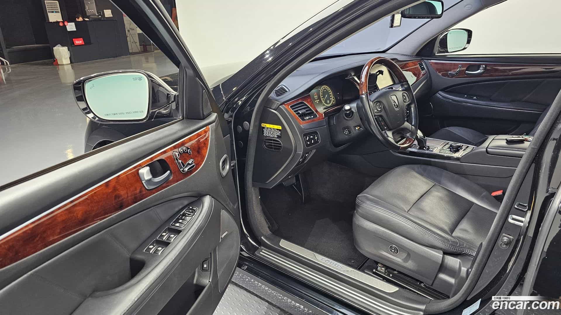 Equus Hyundai 2015.2-OPTION-015