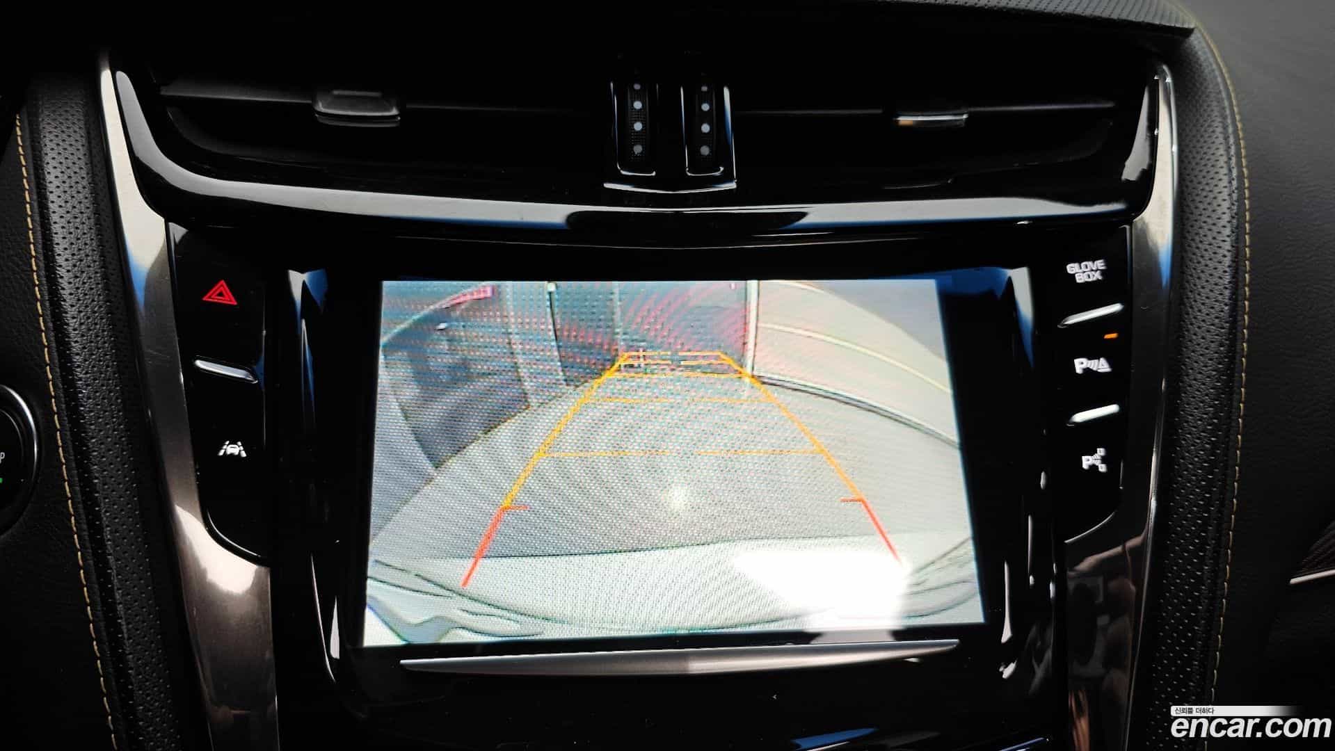 CTS-V Cadillac 2016.8-OPTION-019