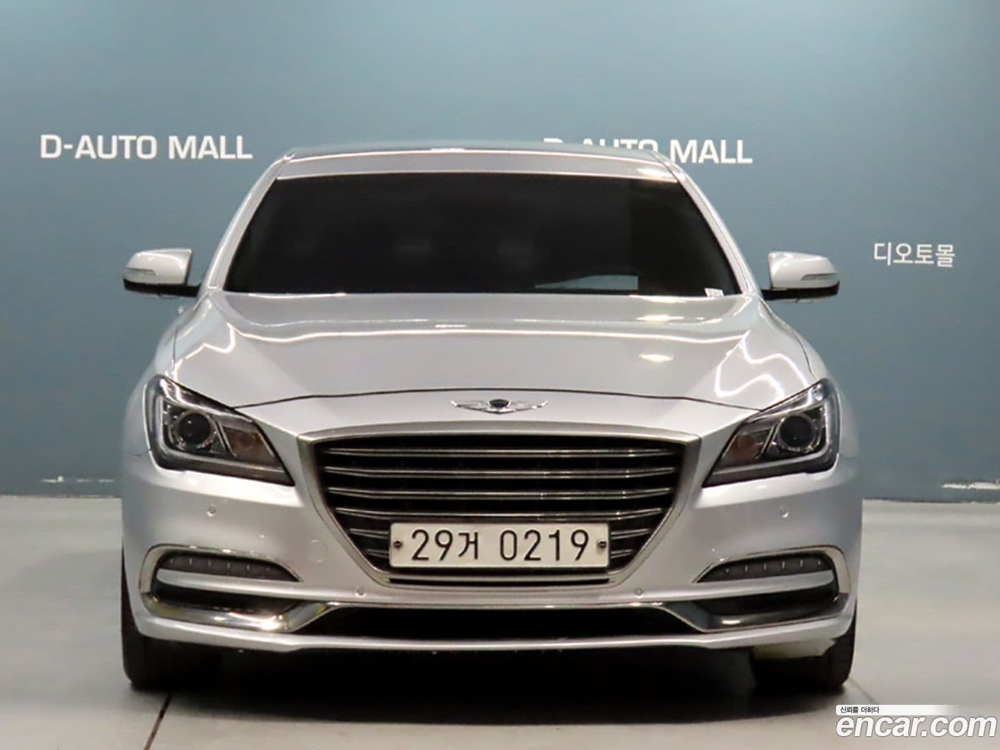 Main__Slider__Photo:G80 Genesis 2016.9-1