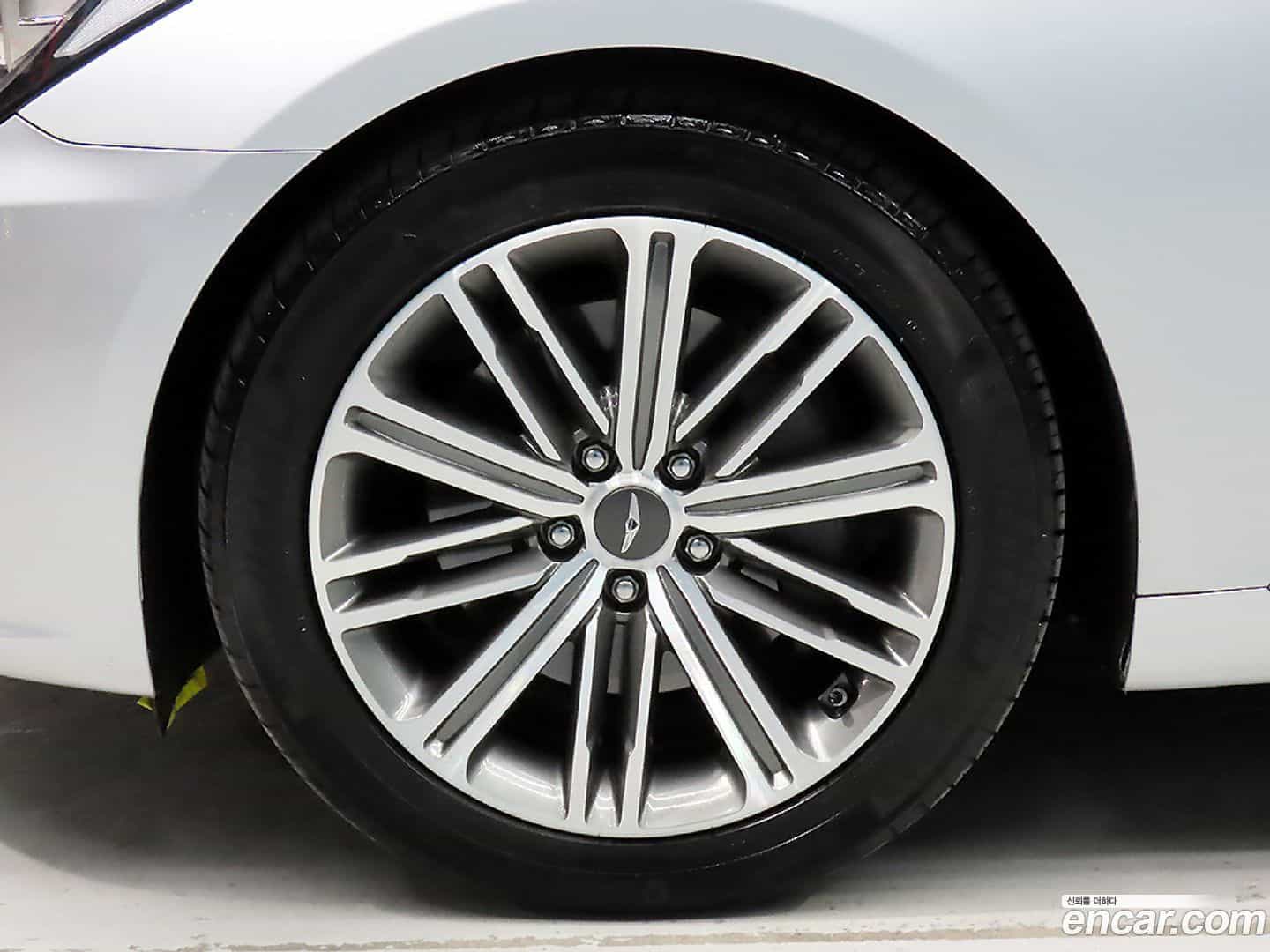 G80 Genesis 2016.9-OPTION-024