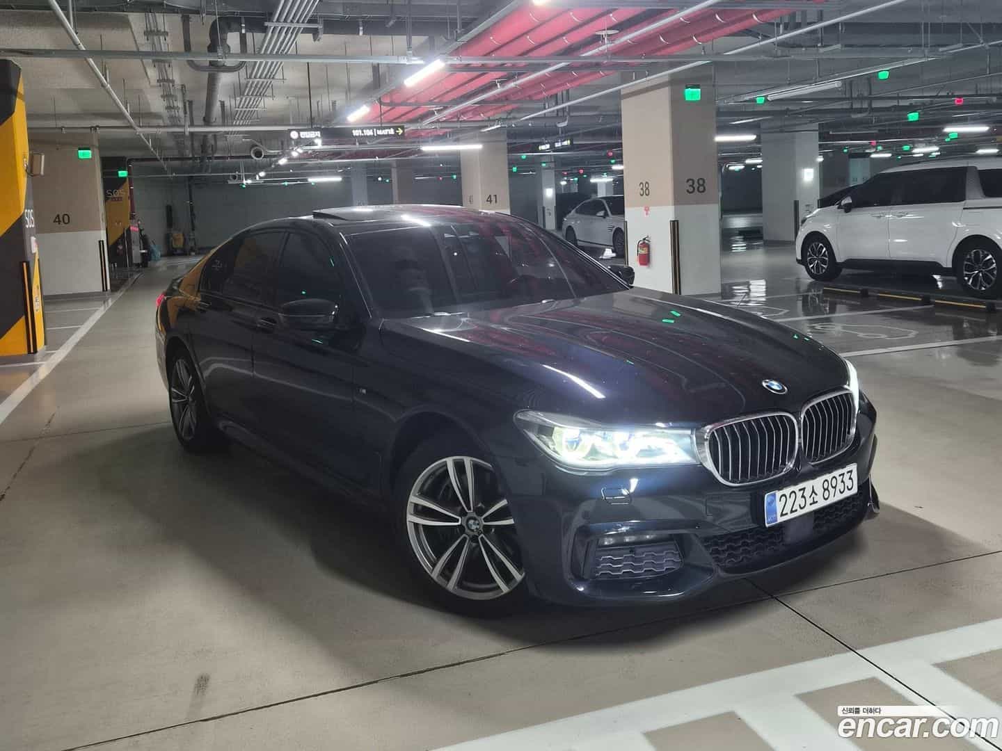 7-Series BMW 2016.10-OUTER-001