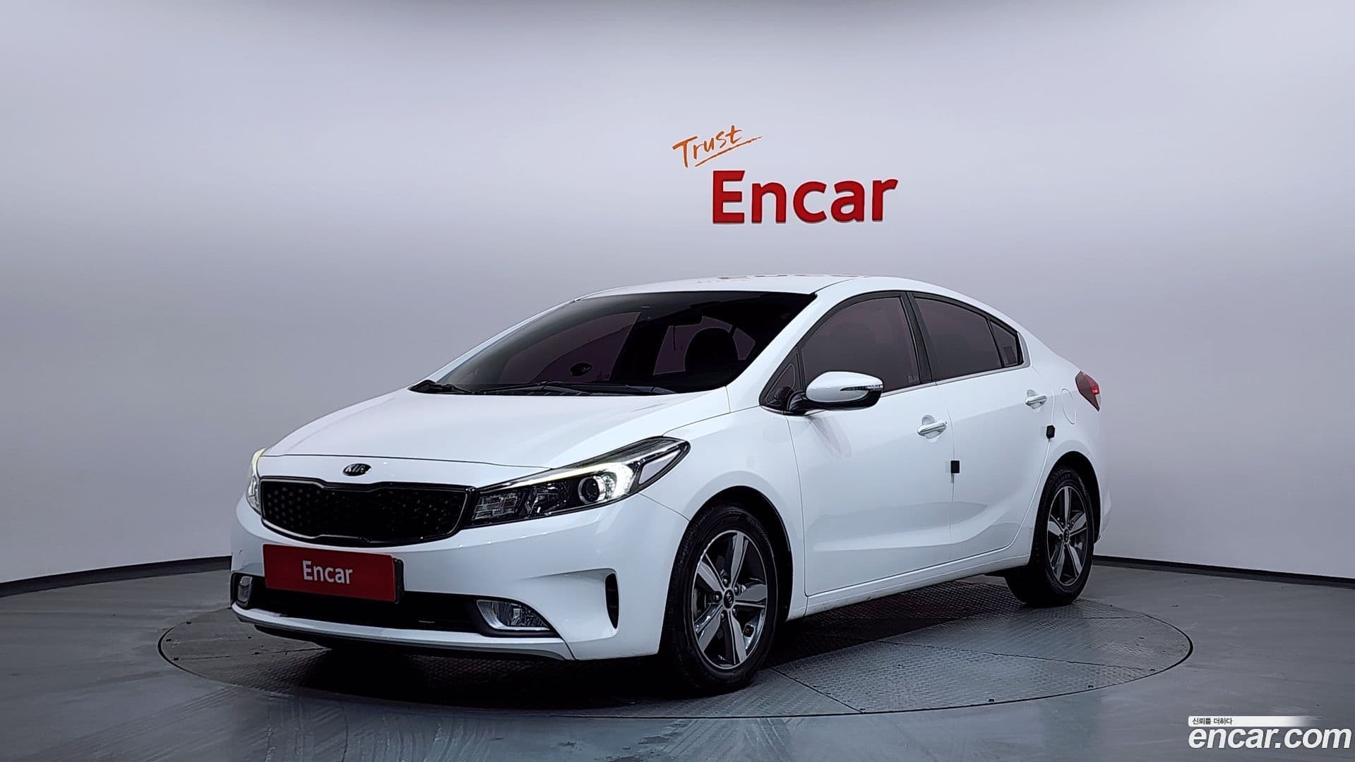 Main__Slider__Photo:K3 Kia 2017.11-0