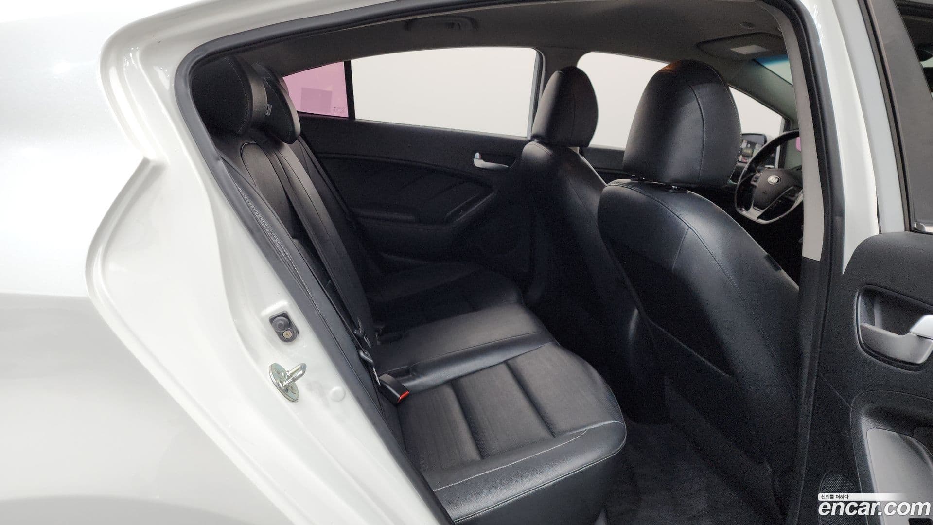 Main__Slider__Photo:K3 Kia 2017.11-11