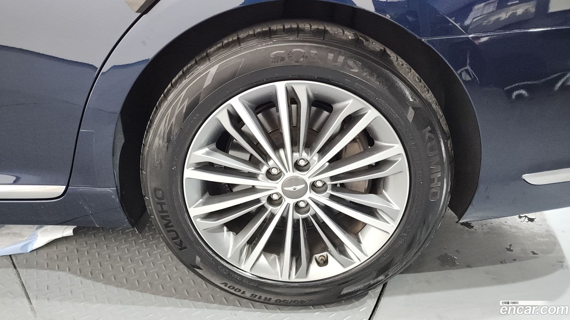 Main__Slider__Photo:EQ900 Genesis 2018.7-4