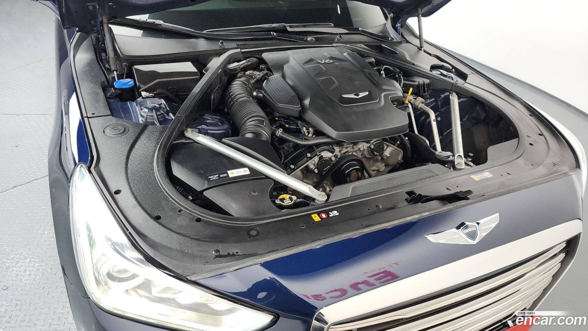 Main__Slider__Photo:EQ900 Genesis 2018.7-5