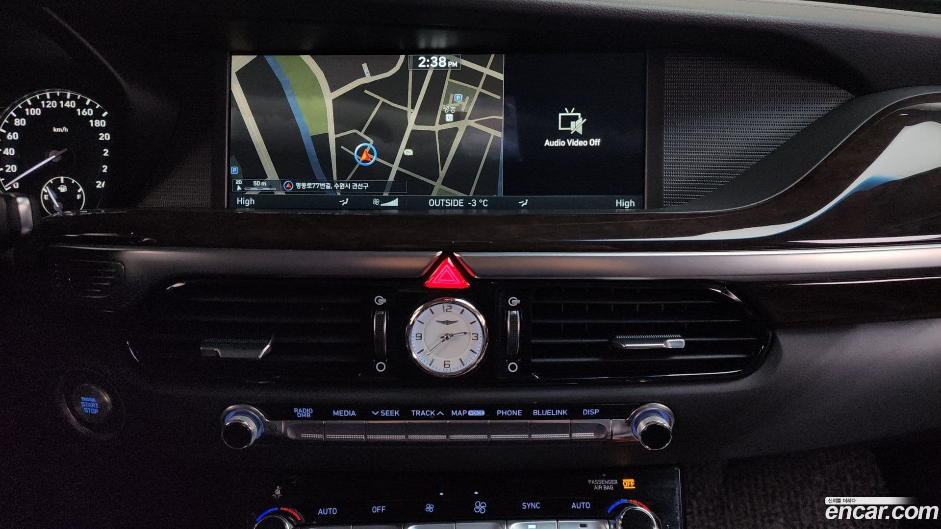 Main__Slider__Photo:EQ900 Genesis 2018.7-14