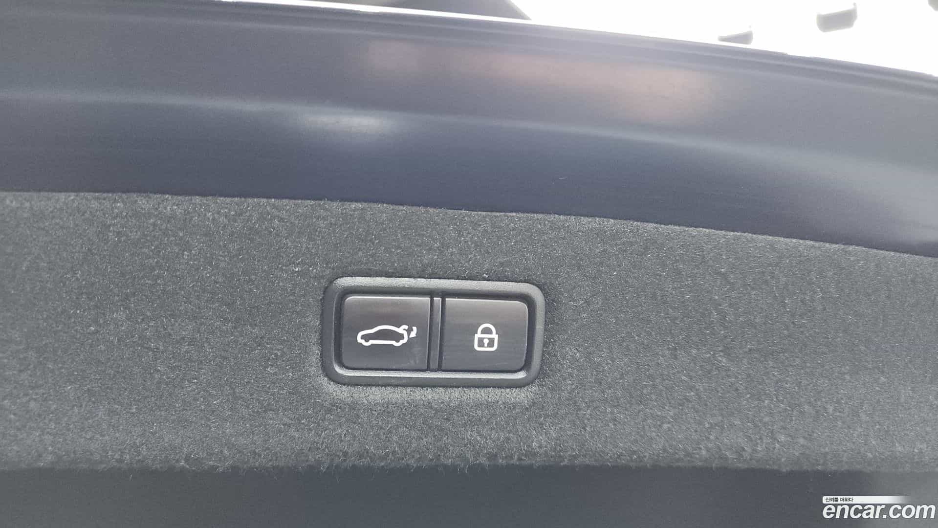 EQ900 Genesis 2018.7-OPTION-023