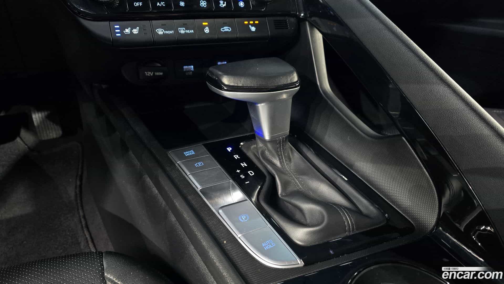 AVANTE Hyundai 2021.4-INNER-009