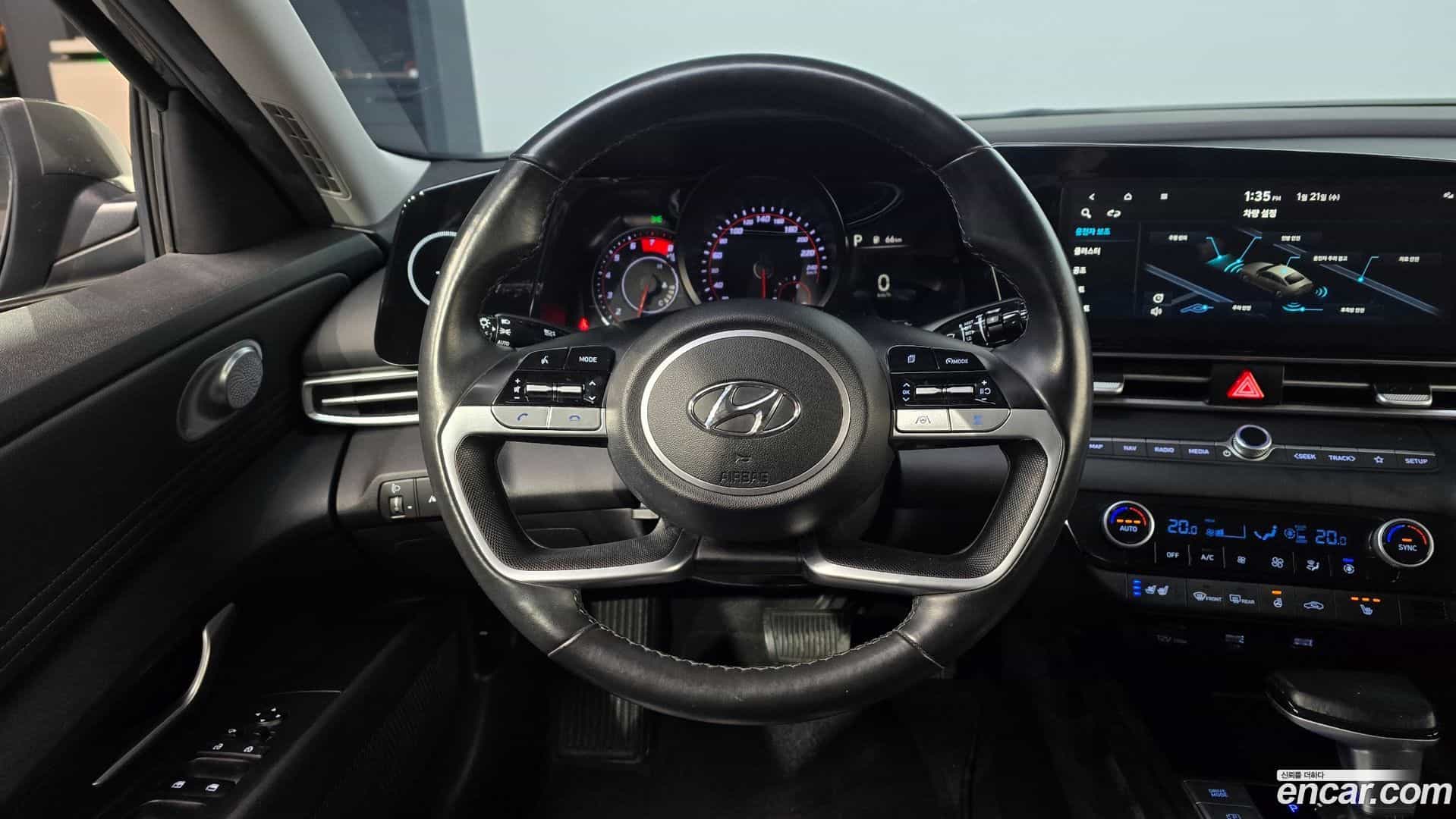 AVANTE Hyundai 2021.4-OPTION-017