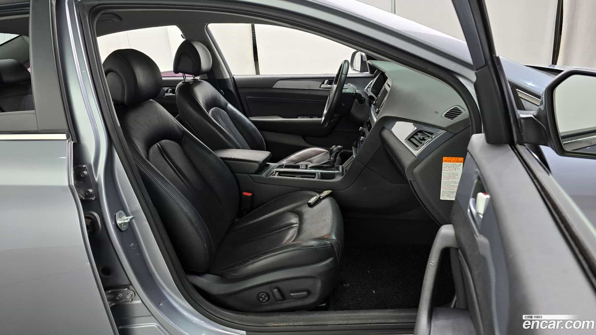 Sonata Hyundai 2015.6-INNER-010