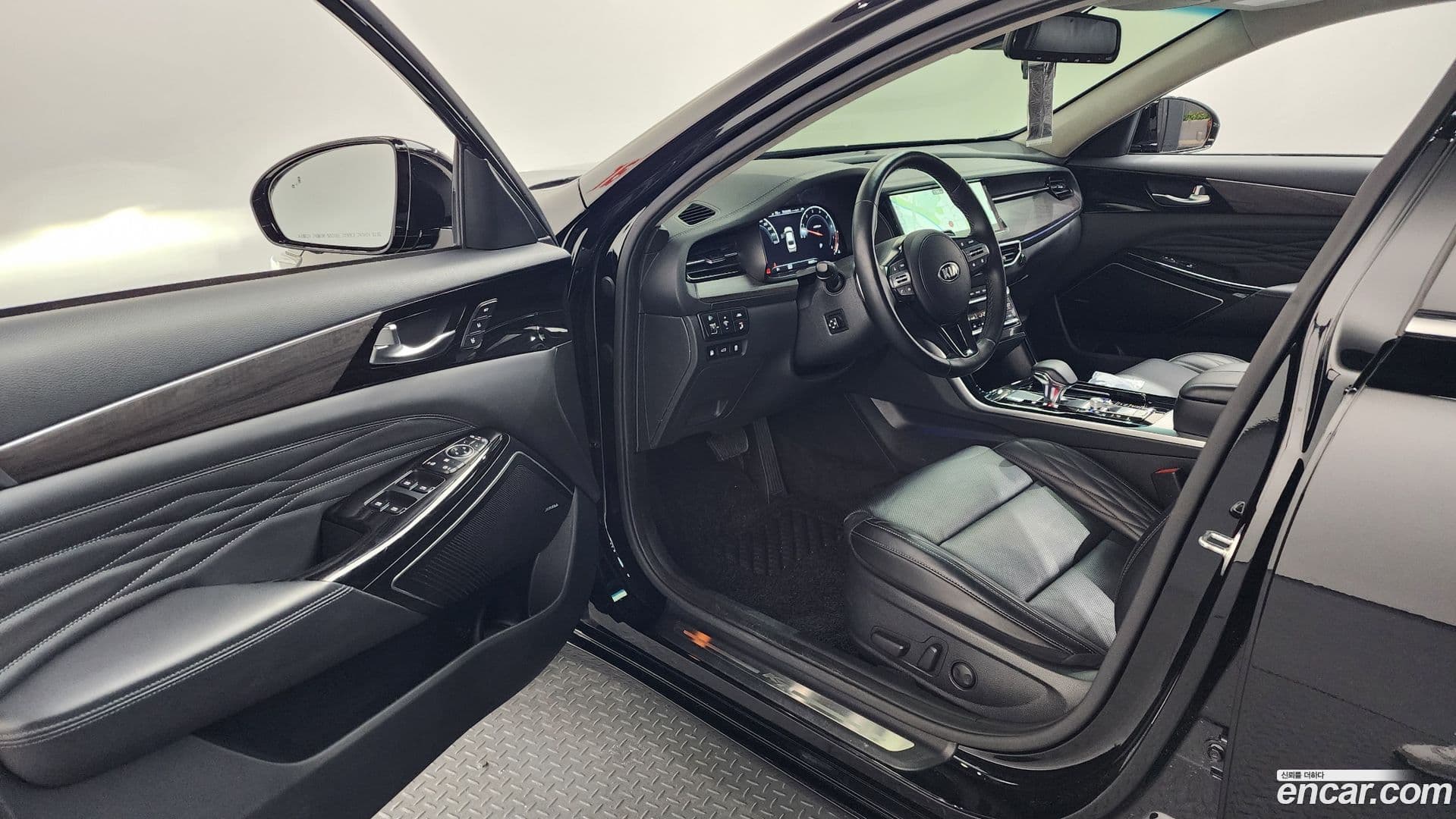 Main__Slider__Photo:K7 Kia 2020.11-9