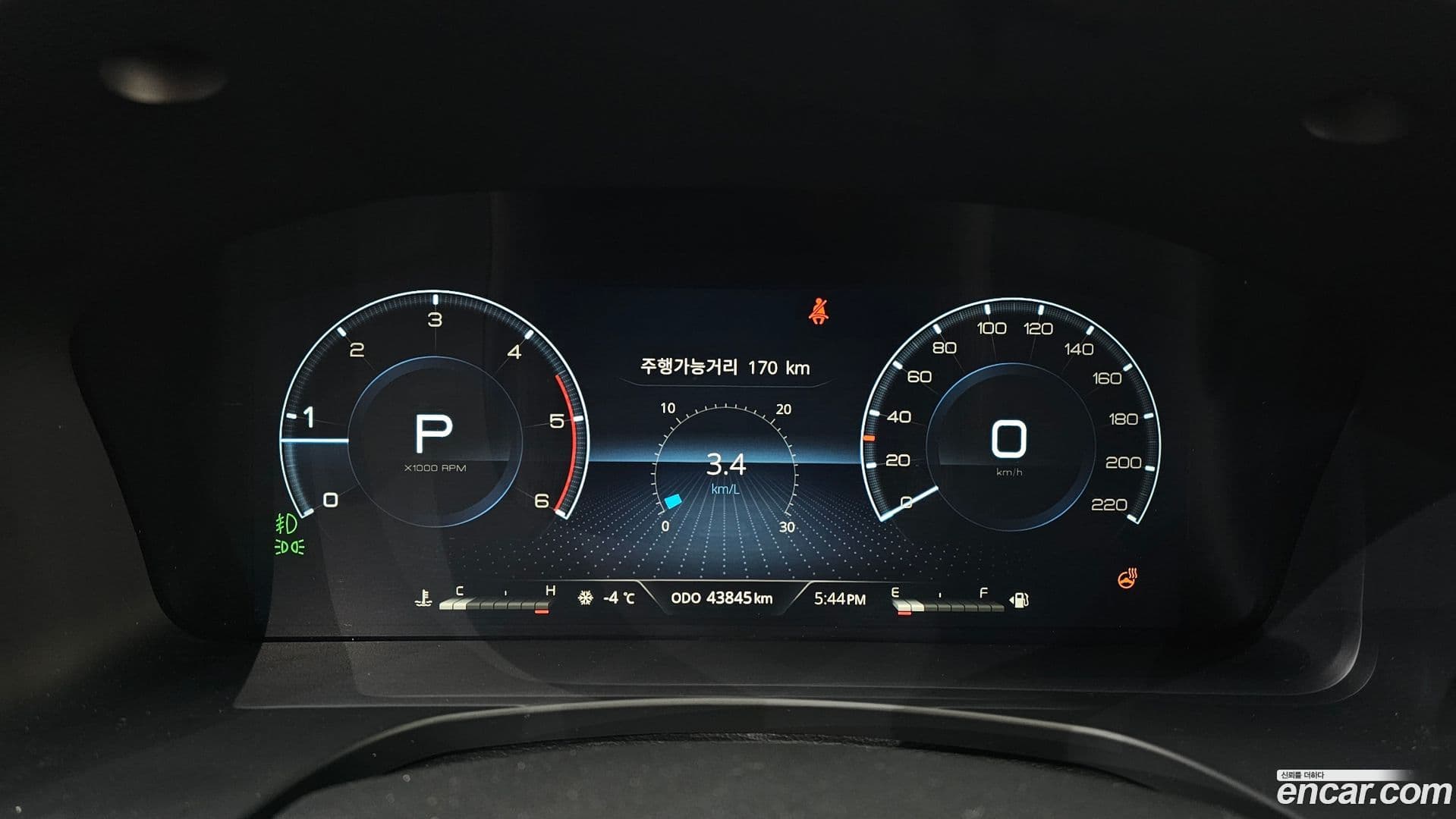 Main__Slider__Photo:Rexton KG_Mobility_Ssangyong 2024.2-7