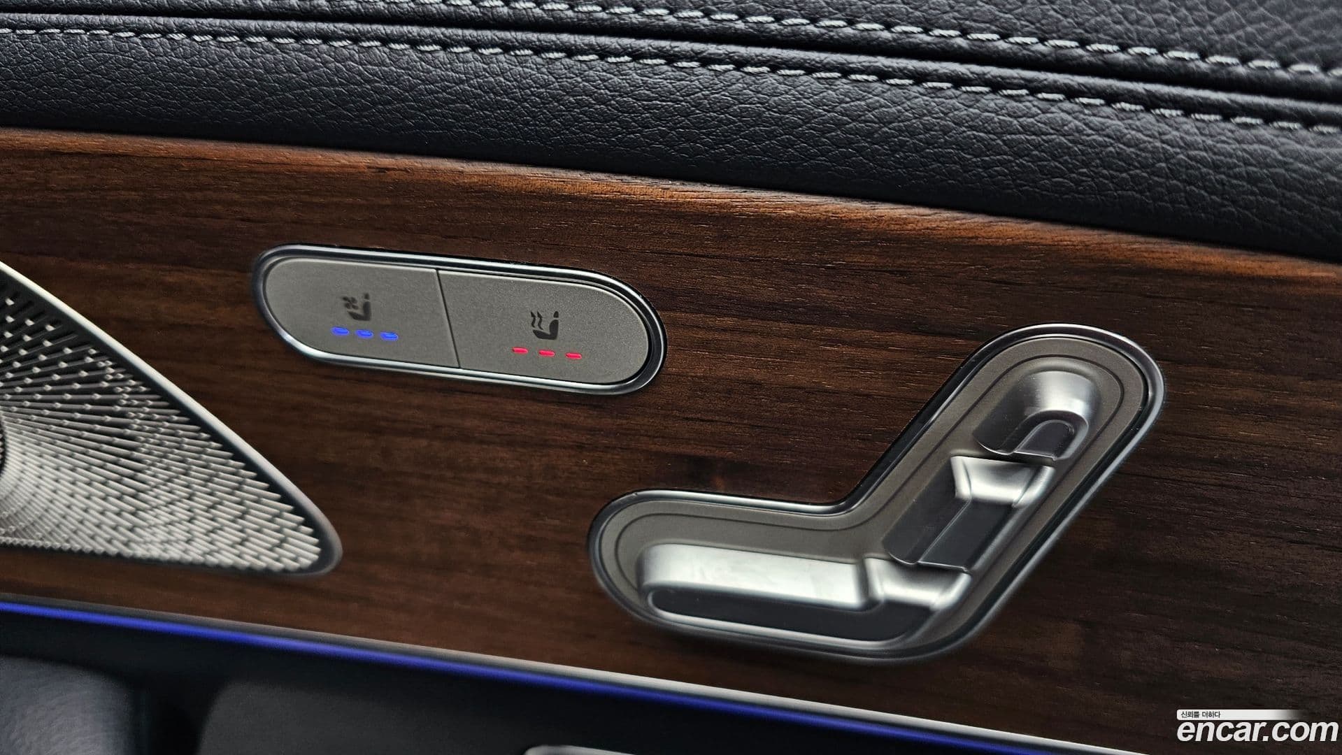 Main__Slider__Photo:GLS-Class Mercedes-Benz 2021.6-17