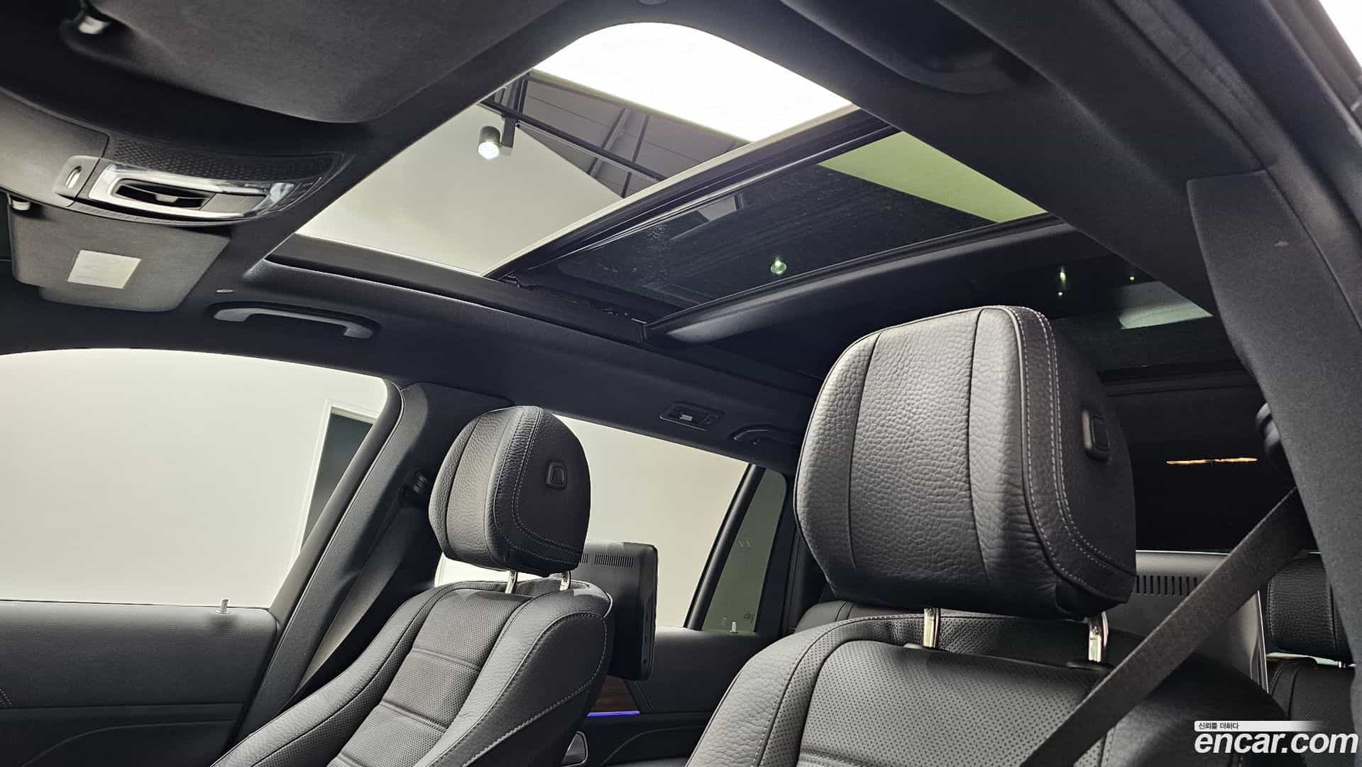 GLS-Class Mercedes-Benz 2021.6-OPTION-023