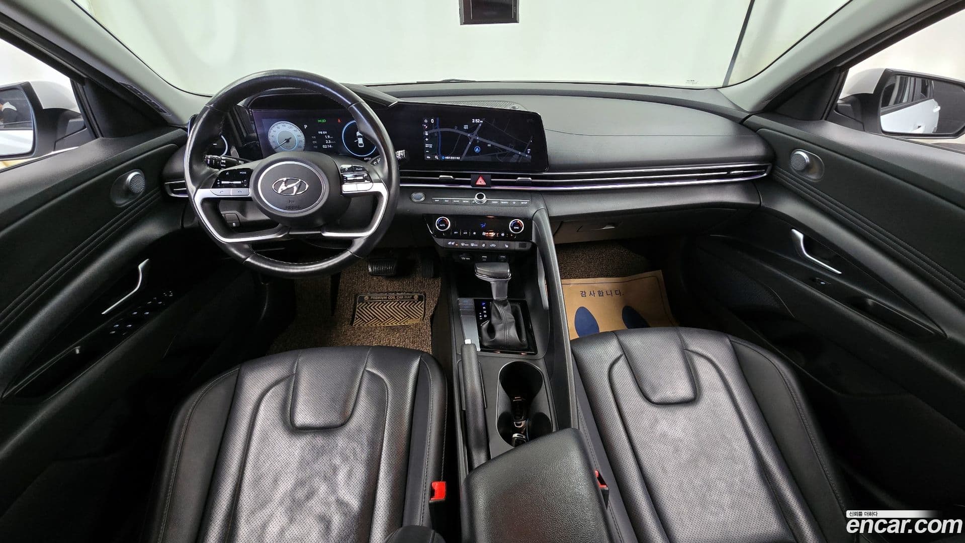 Main__Slider__Photo:AVANTE Hyundai 2020.11-6