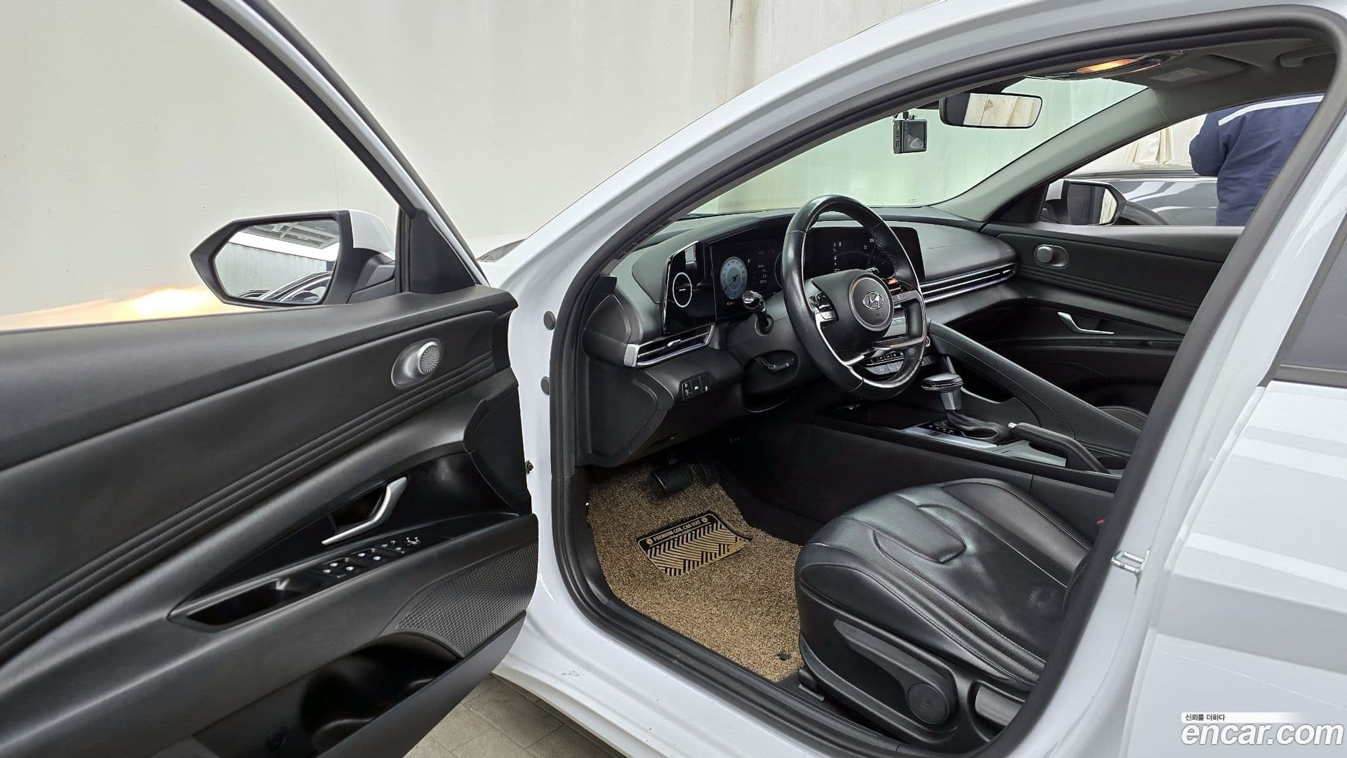 Main__Slider__Photo:AVANTE Hyundai 2020.11-9