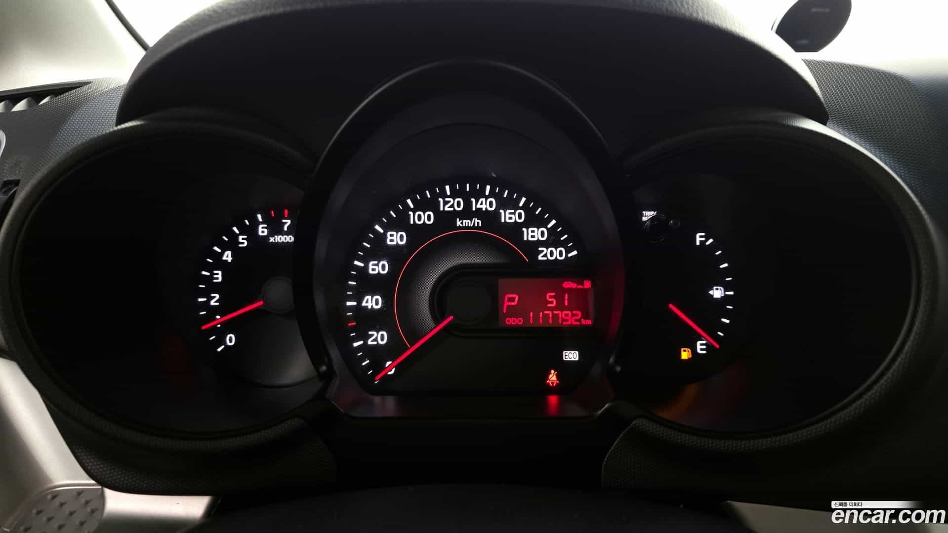 RAY Kia 2013.7-INNER-008