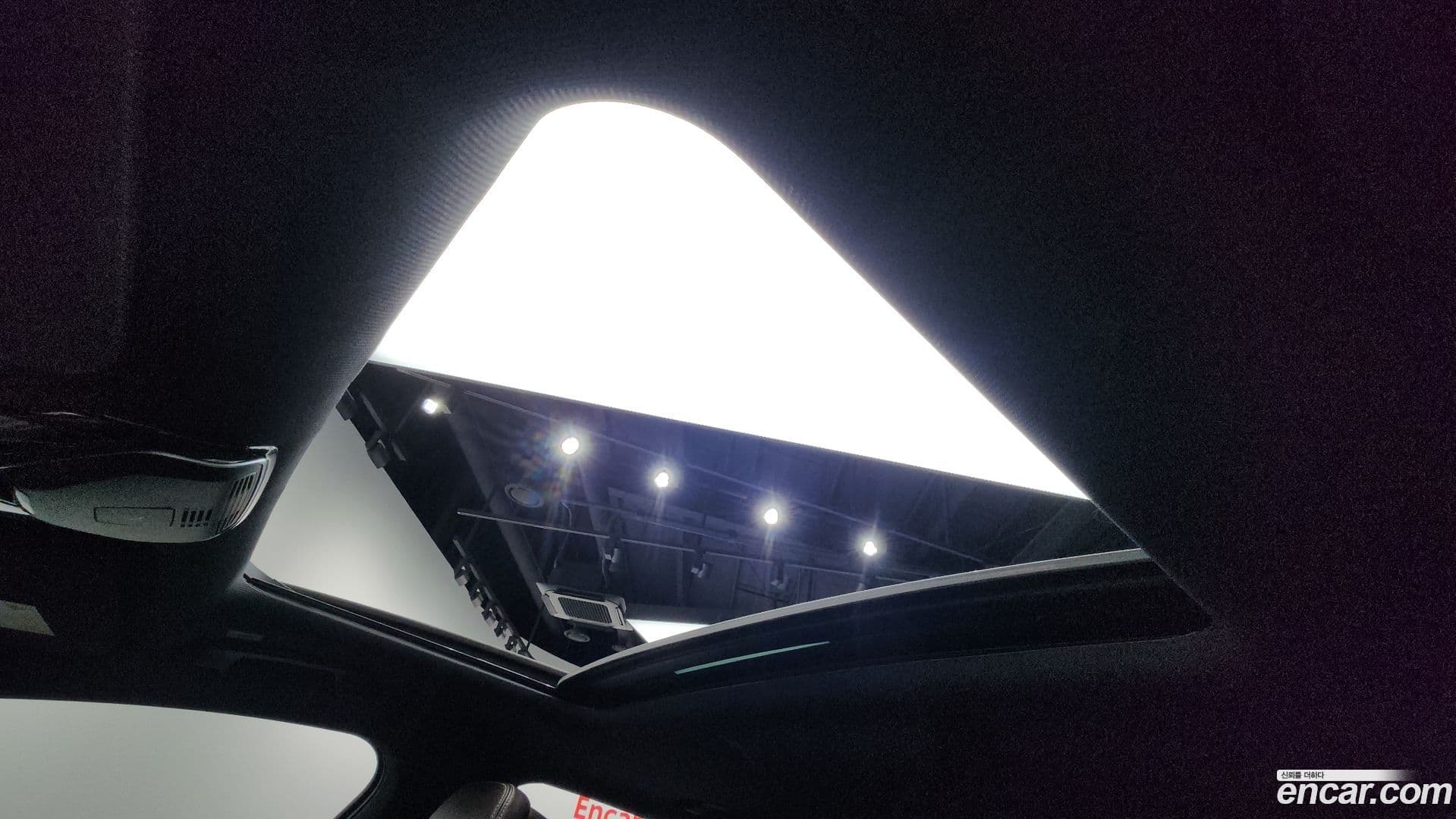 Main__Slider__Photo:7-Series BMW 2019.6-17