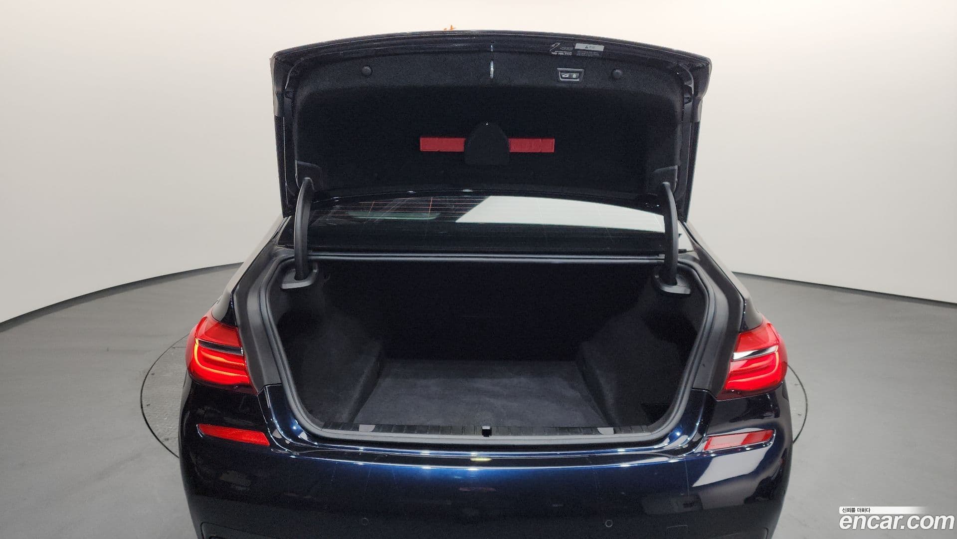 Main__Slider__Photo:7-Series BMW 2019.6-19