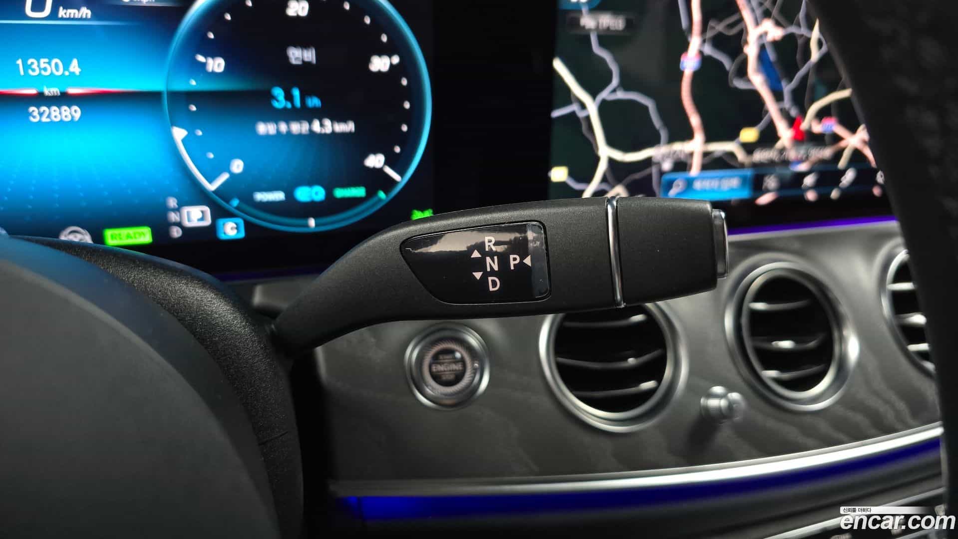 E-Class Mercedes-Benz 2023.4-INNER-009