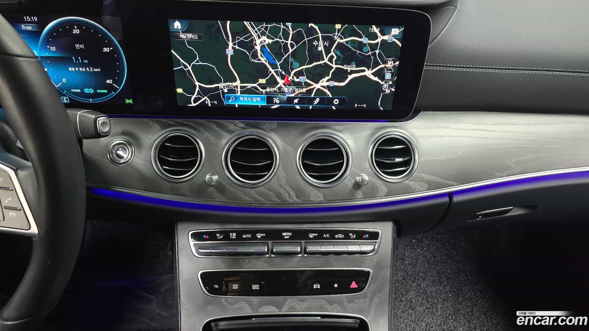 E-Class Mercedes-Benz 2023.4-OPTION-018