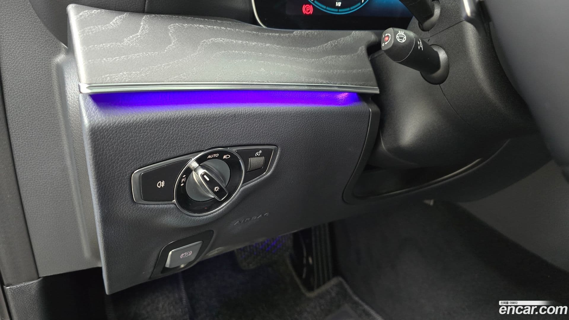 Main__Slider__Photo:E-Class Mercedes-Benz 2023.4-17