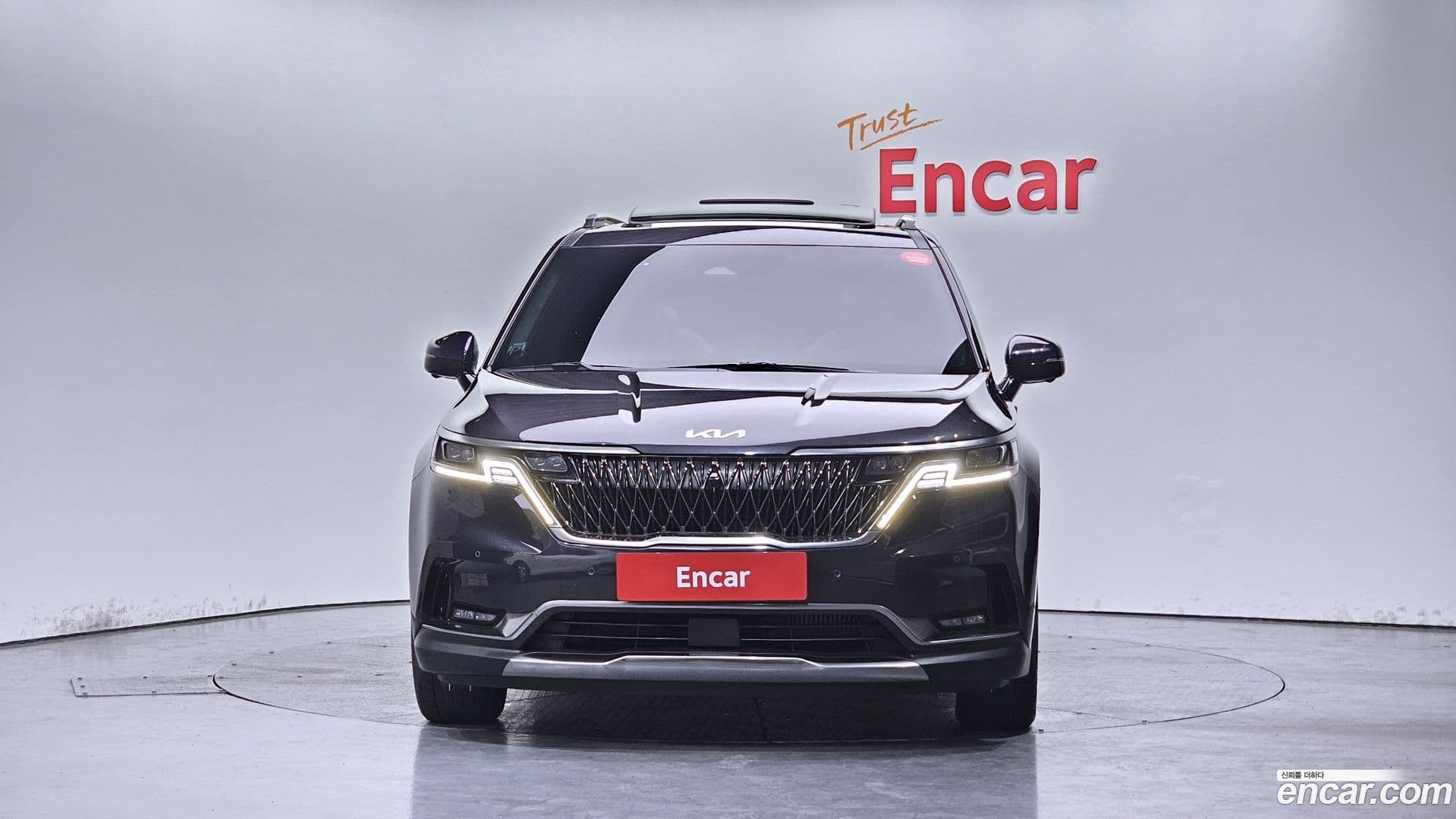 Main__Slider__Photo:Canival Kia 2021.11-2