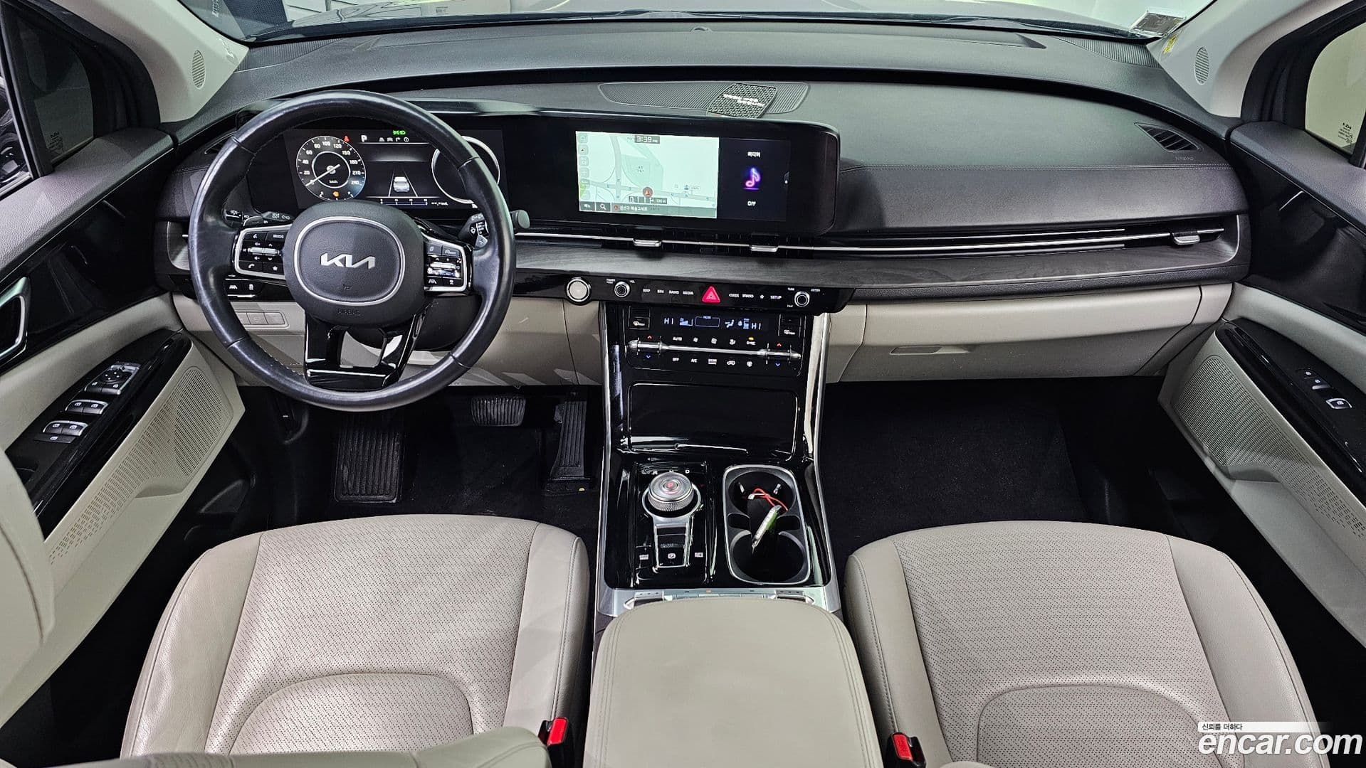 Main__Slider__Photo:Canival Kia 2021.11-6