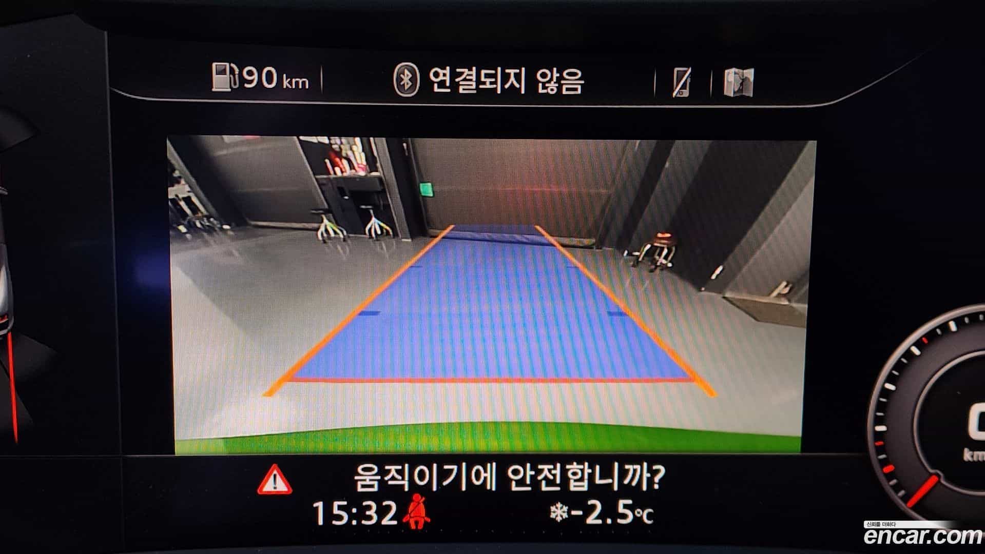 R8 Audi 2022.1-OPTION-018