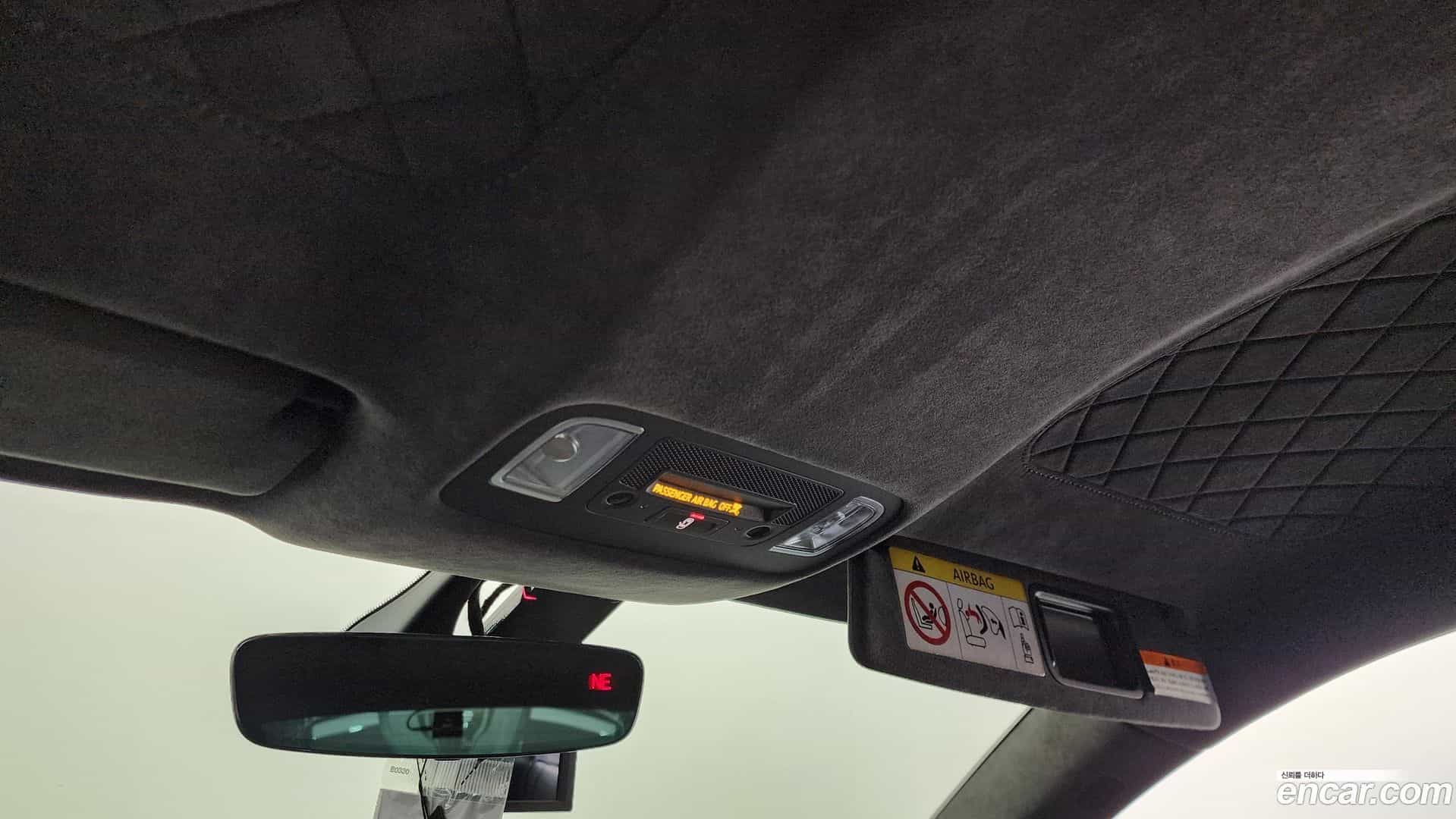 R8 Audi 2022.1-OPTION-023