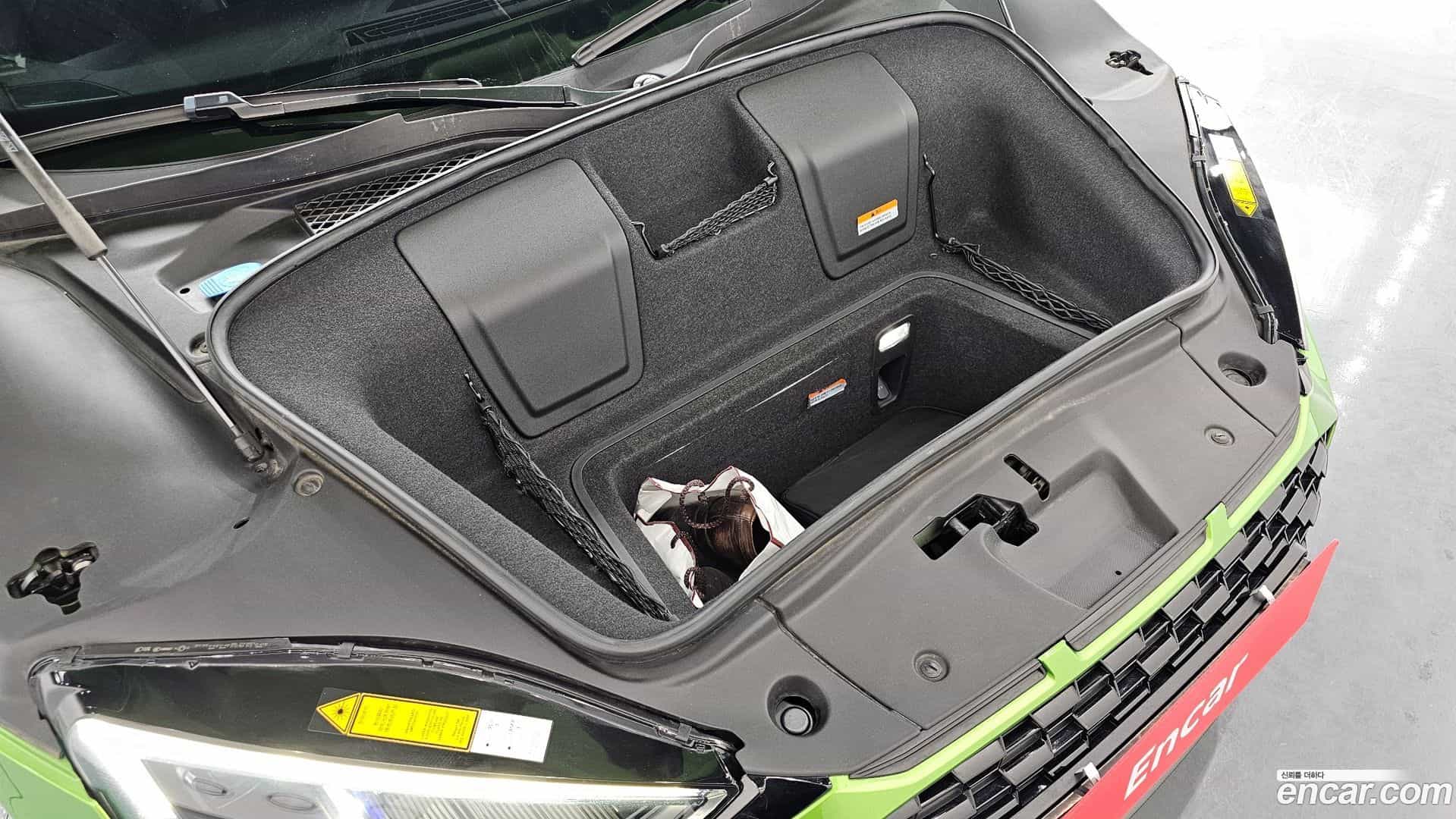 R8 Audi 2022.1-OPTION-024