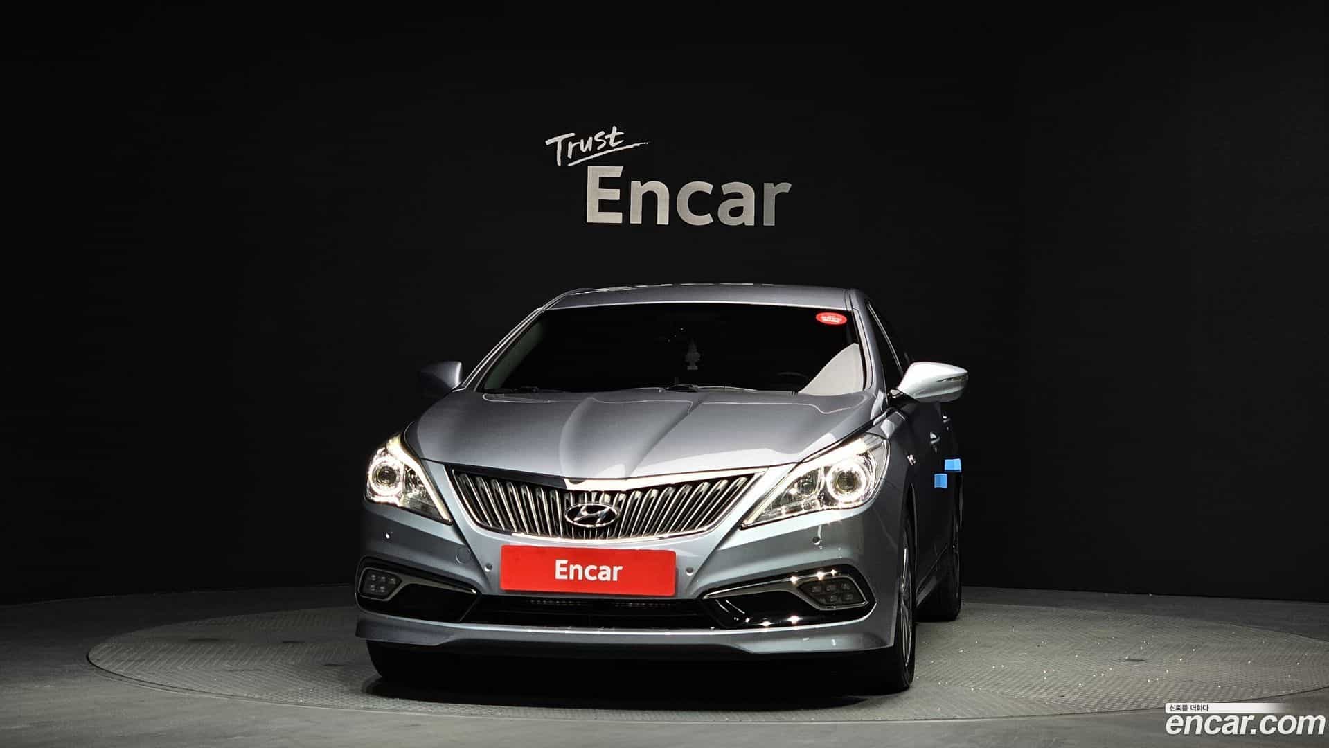 Grandeur Hyundai 2015.9-OUTER-003