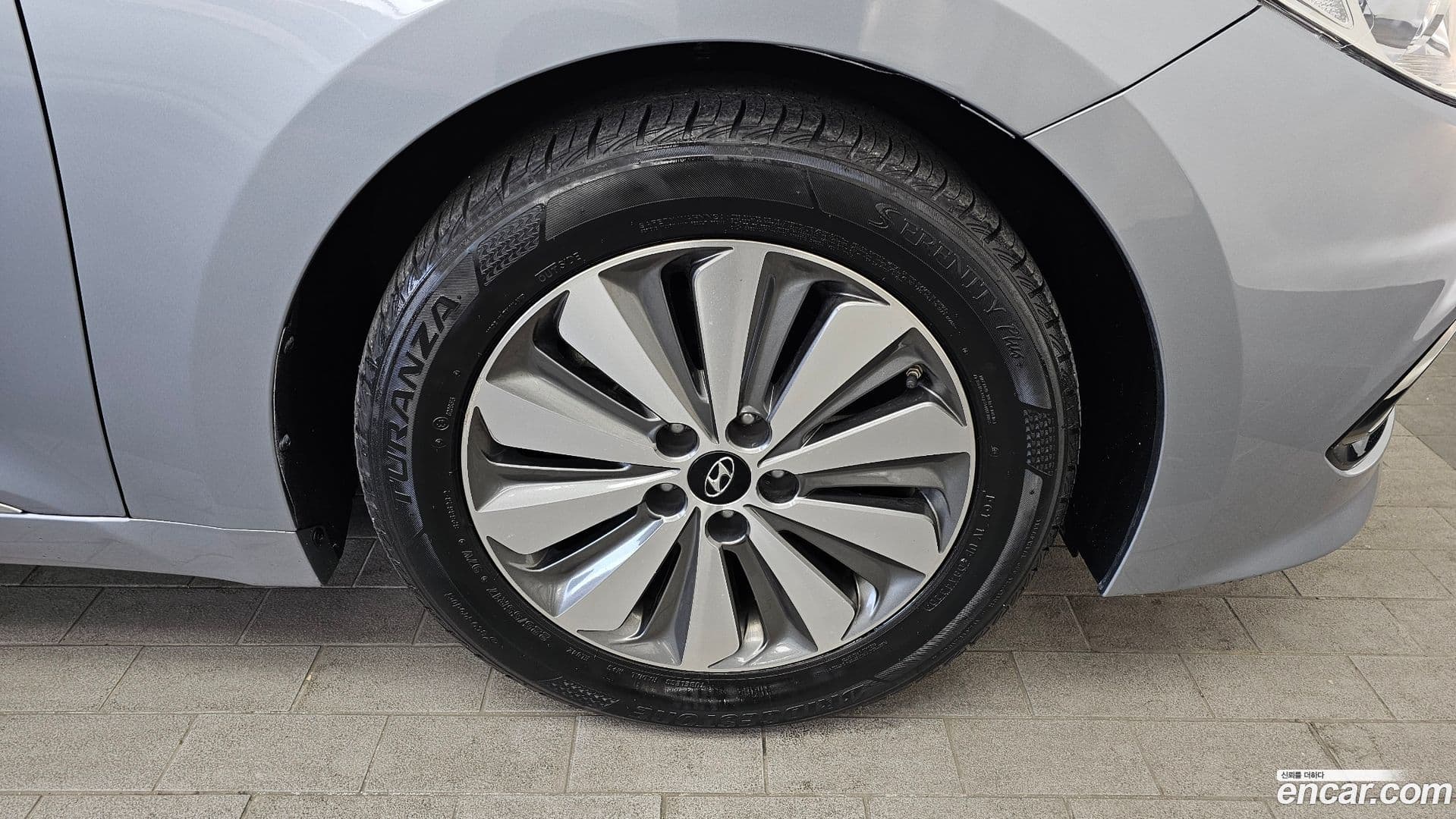 Main__Slider__Photo:Grandeur Hyundai 2015.9-4