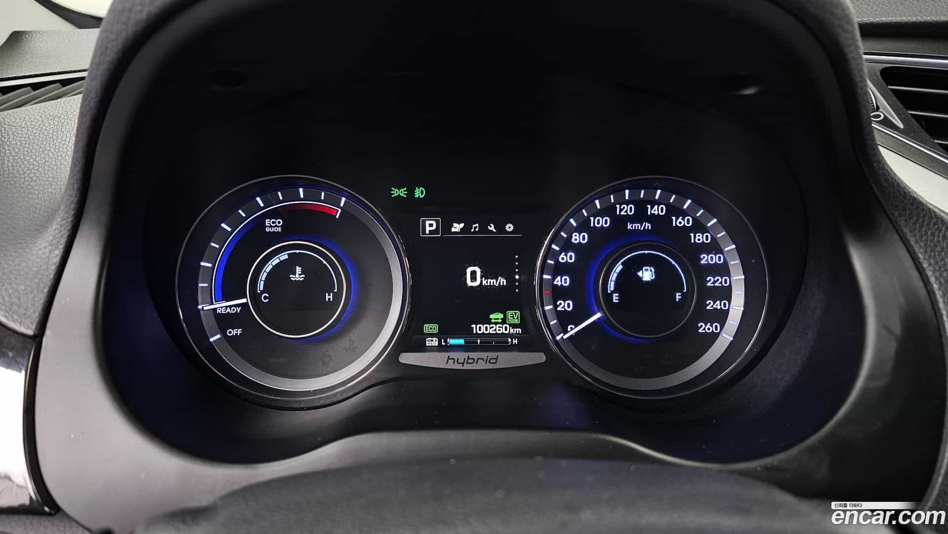 Grandeur Hyundai 2015.9-INNER-008