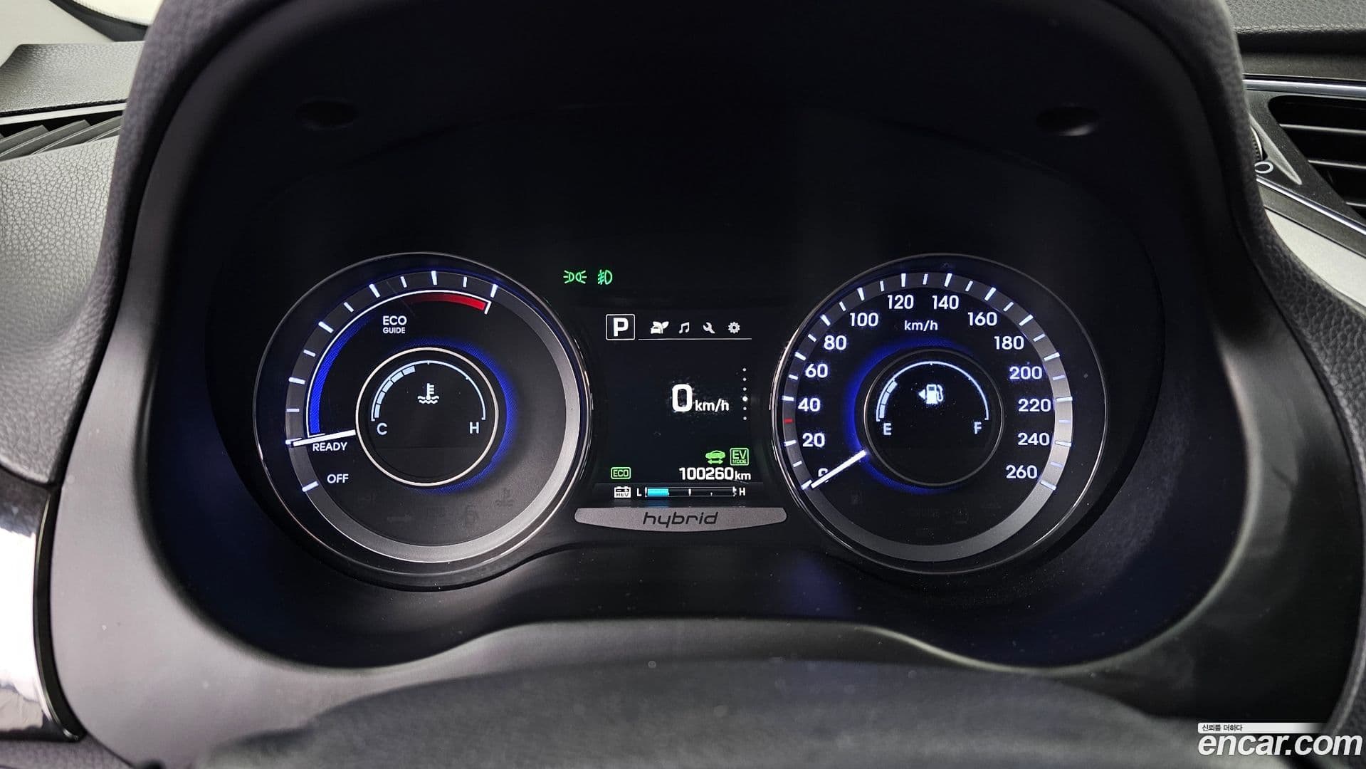 Main__Slider__Photo:Grandeur Hyundai 2015.9-7