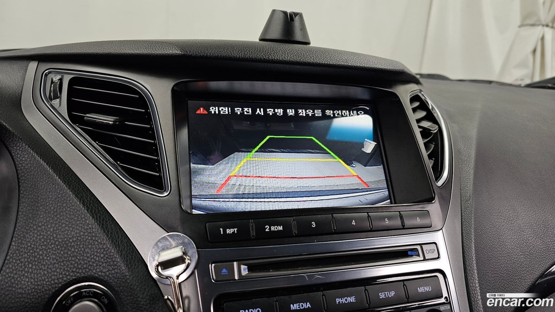 Main__Slider__Photo:Grandeur Hyundai 2015.9-14