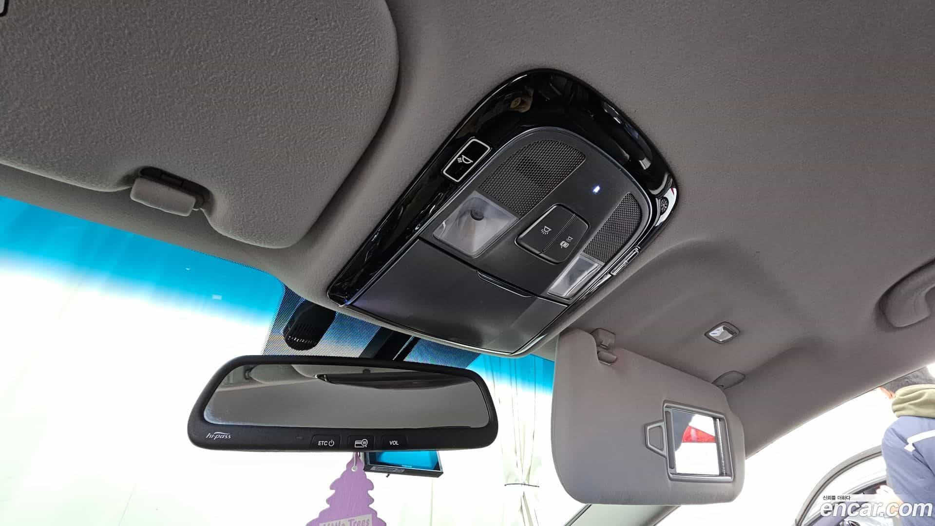 Grandeur Hyundai 2015.9-OPTION-021