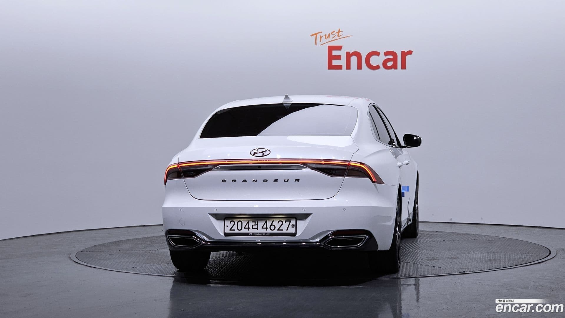 Main__Slider__Photo:Grandeur Hyundai 2020.4-3