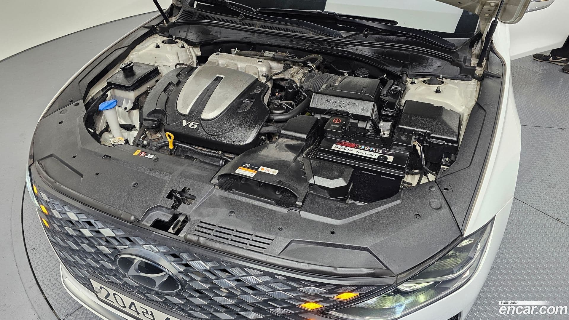 Main__Slider__Photo:Grandeur Hyundai 2020.4-5