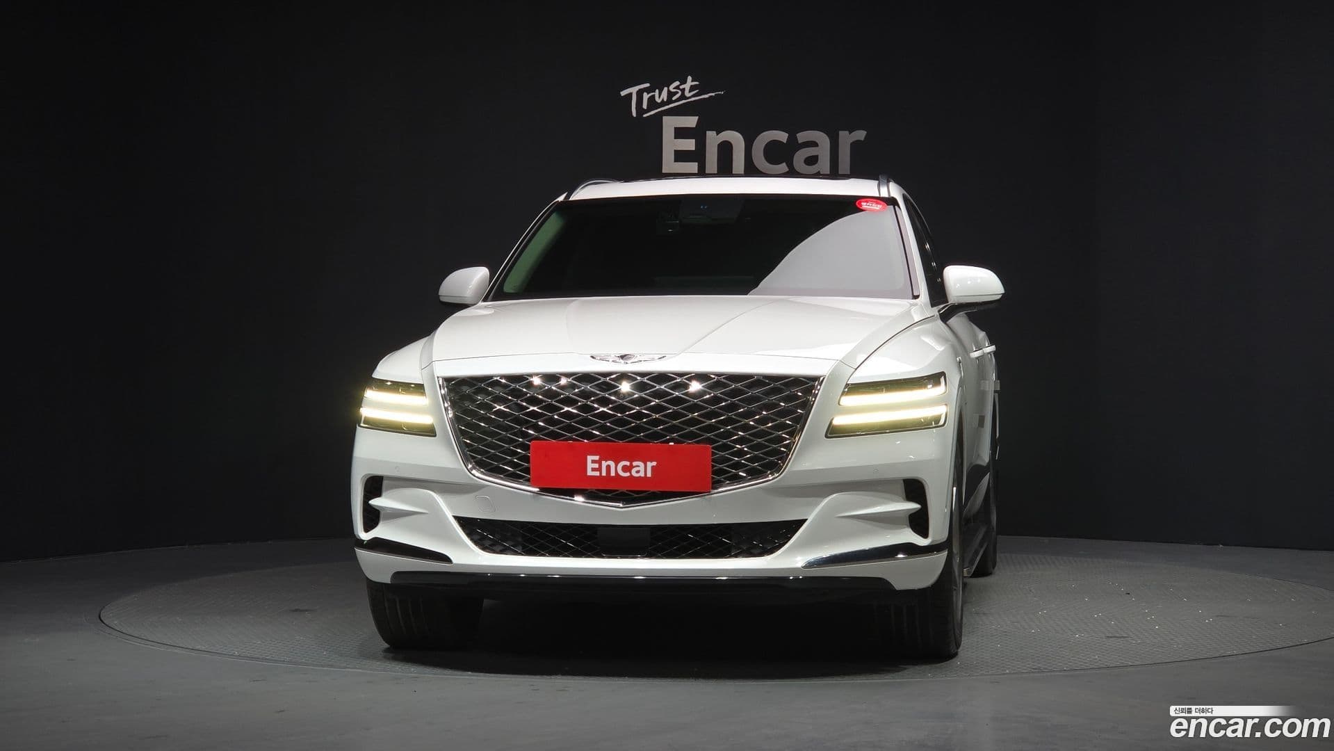 Main__Slider__Photo:GV80 Genesis 2021.4-2